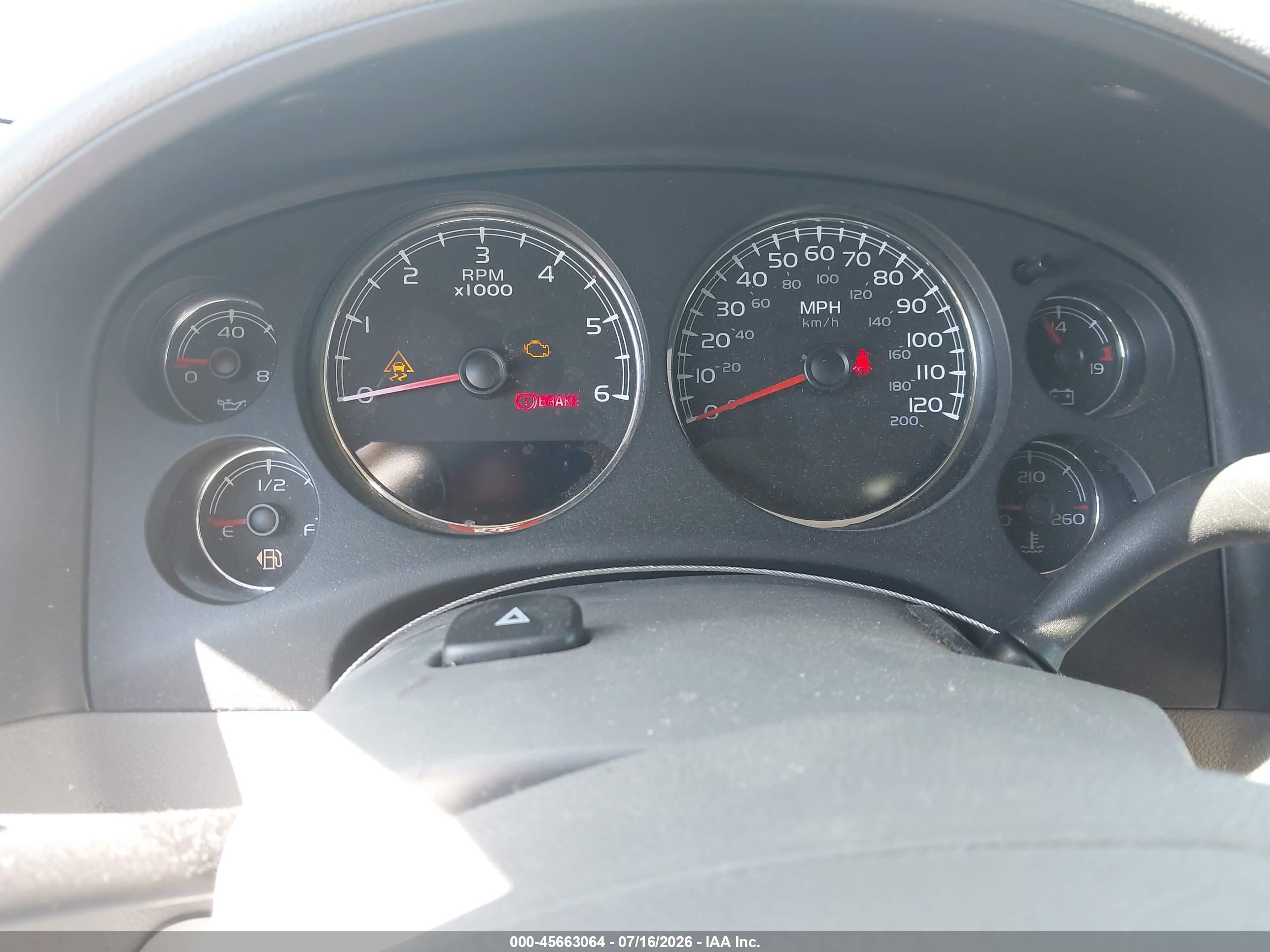 2007 Chevrolet Suburban Ltz White vin: 1GNFK16387J178780