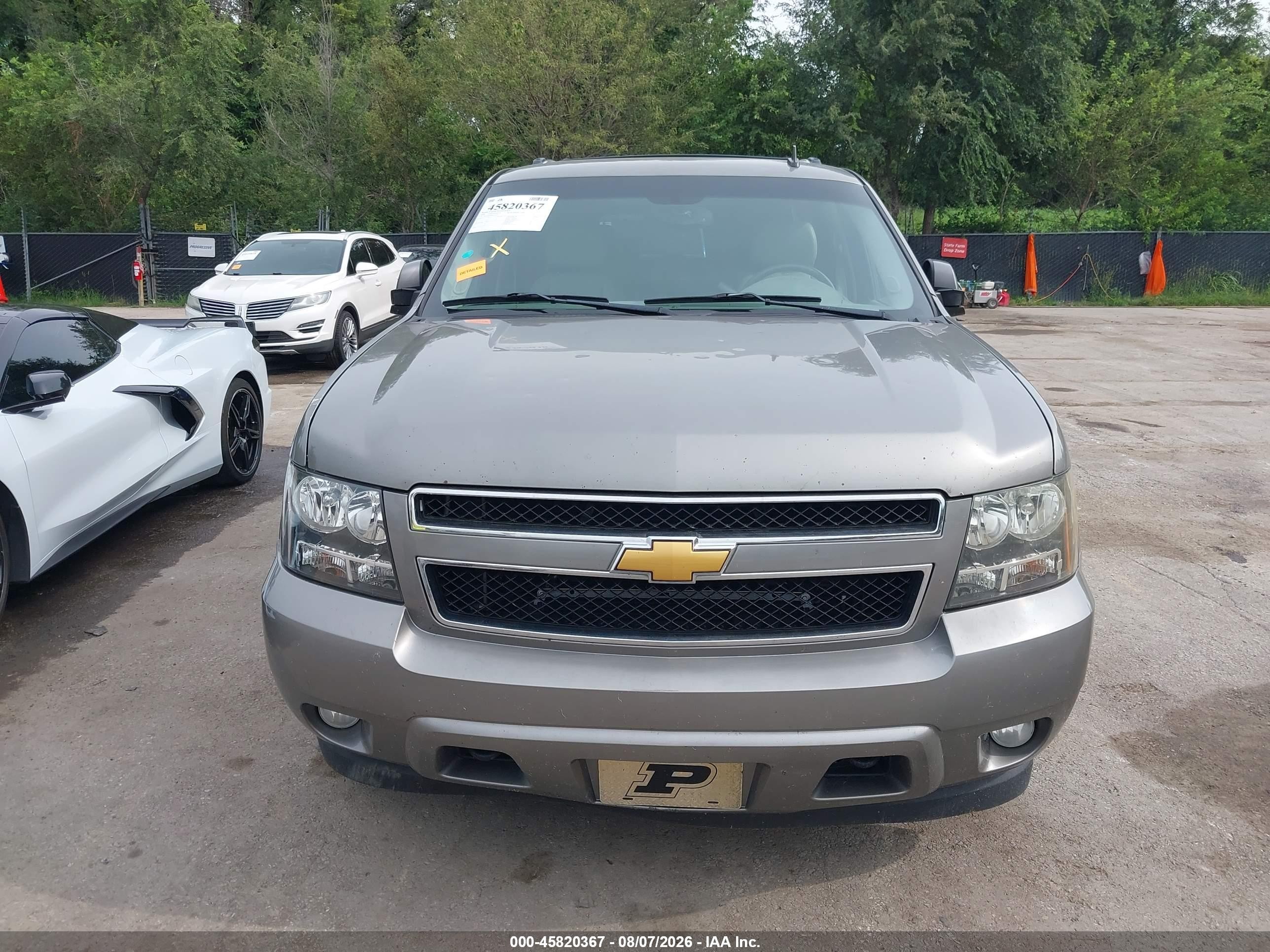 2008 Chevrolet Suburban 1500 Lt Gray vin: 1GNFK16398R261637