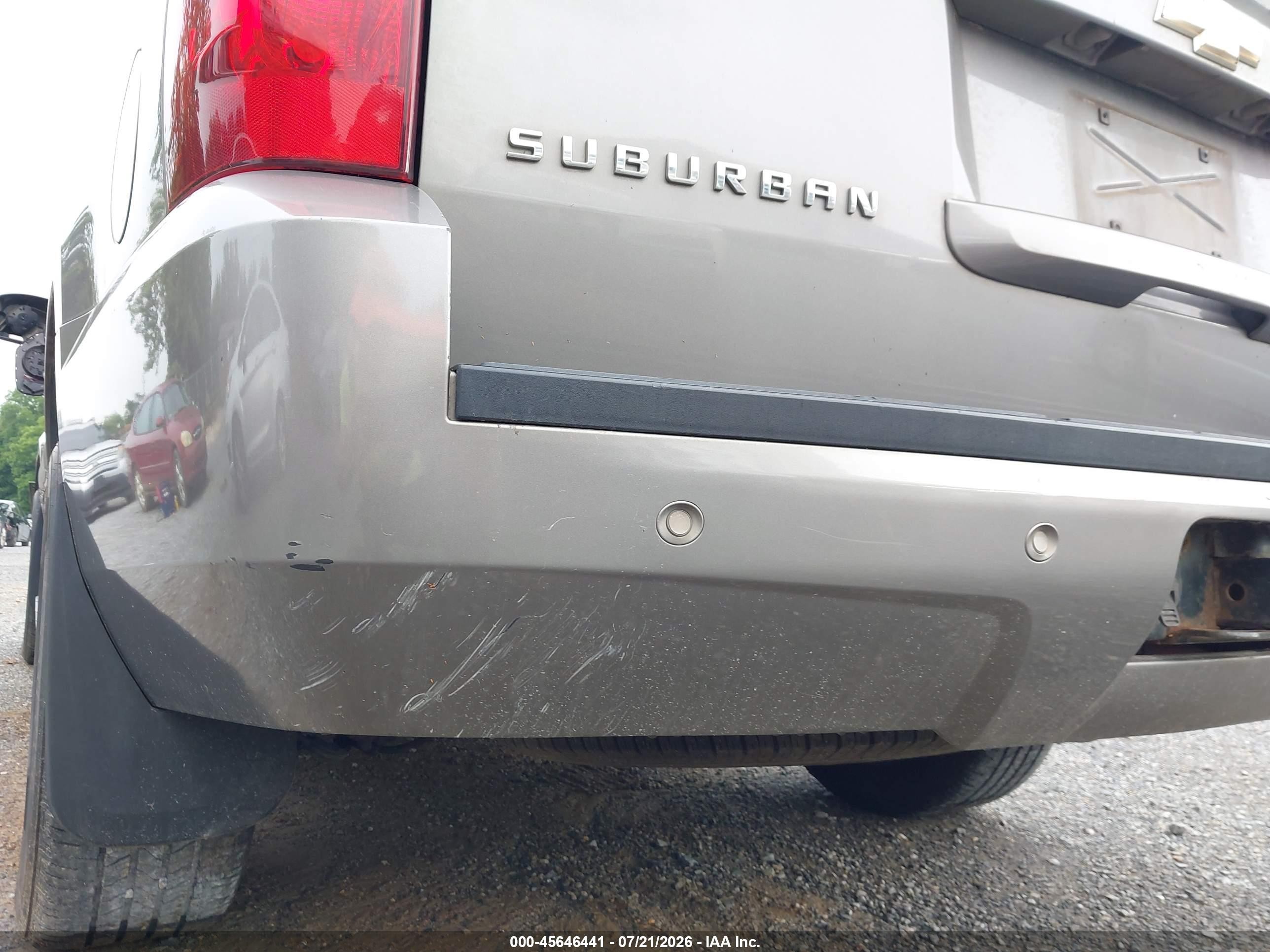 2008 Chevrolet Suburban 1500 Lt Gold vin: 1GNFK163X8J222750