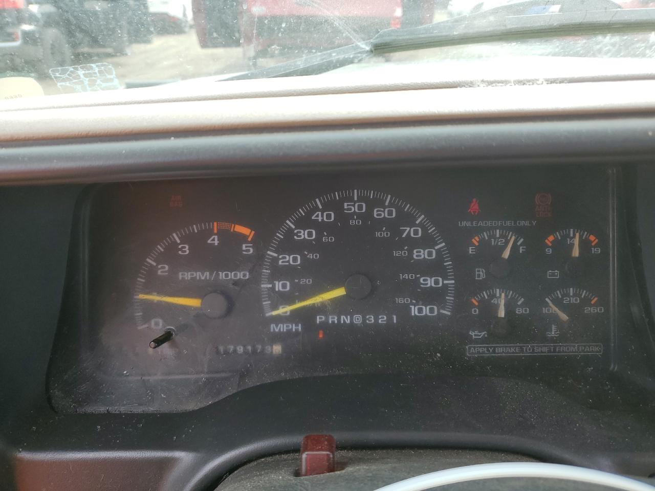 1995 Chevrolet Suburban K1500 Черный vin: 1GNFK16K1SJ417005