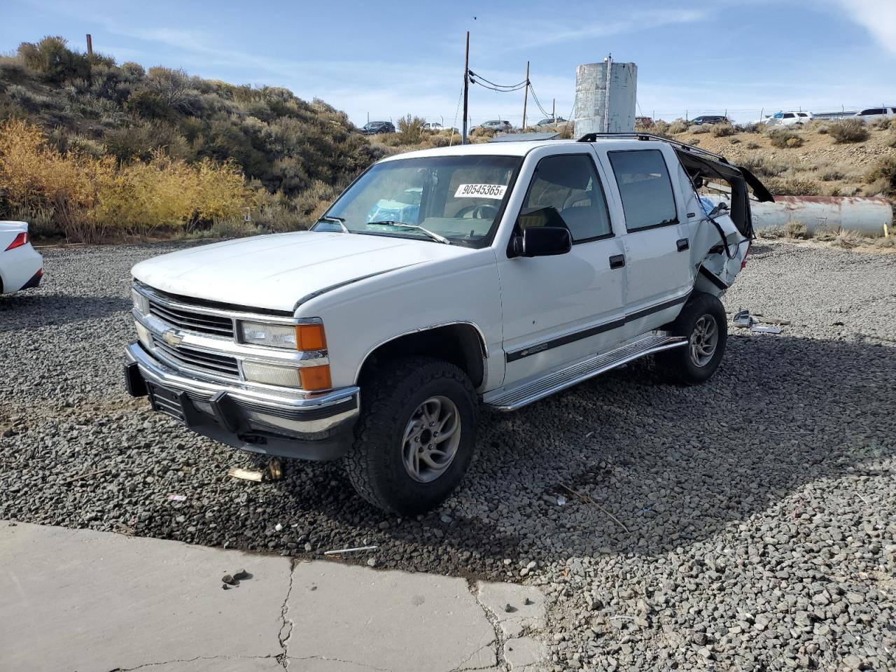 1992 Chevrolet Suburban K1500 White vin: 1GNFK16K3NJ355563