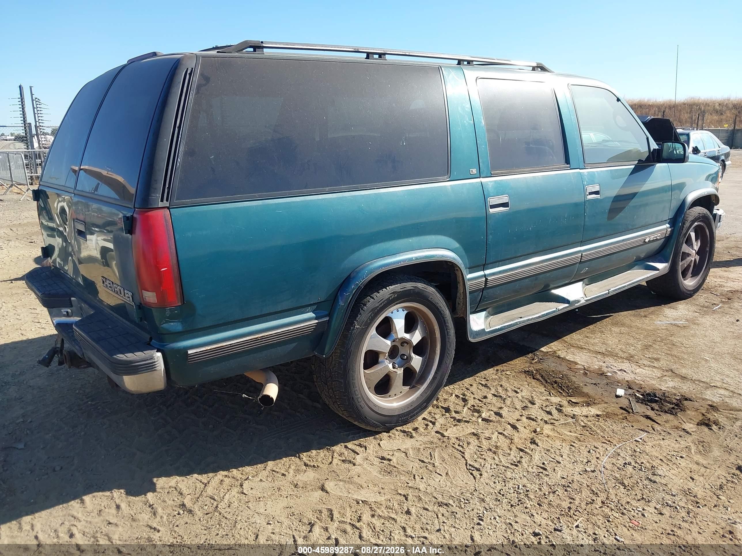 1995 Chevrolet Suburban K1500 Green vin: 1GNFK16K3SJ455867