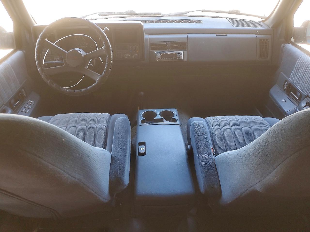 1992 Chevrolet Suburban K1500 Blue vin: 1GNFK16K5NJ322905