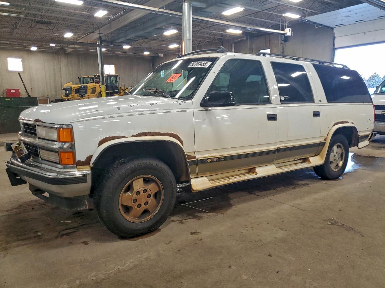 1995 Chevrolet Suburban K1500 White vin: 1GNFK16K5SJ304576