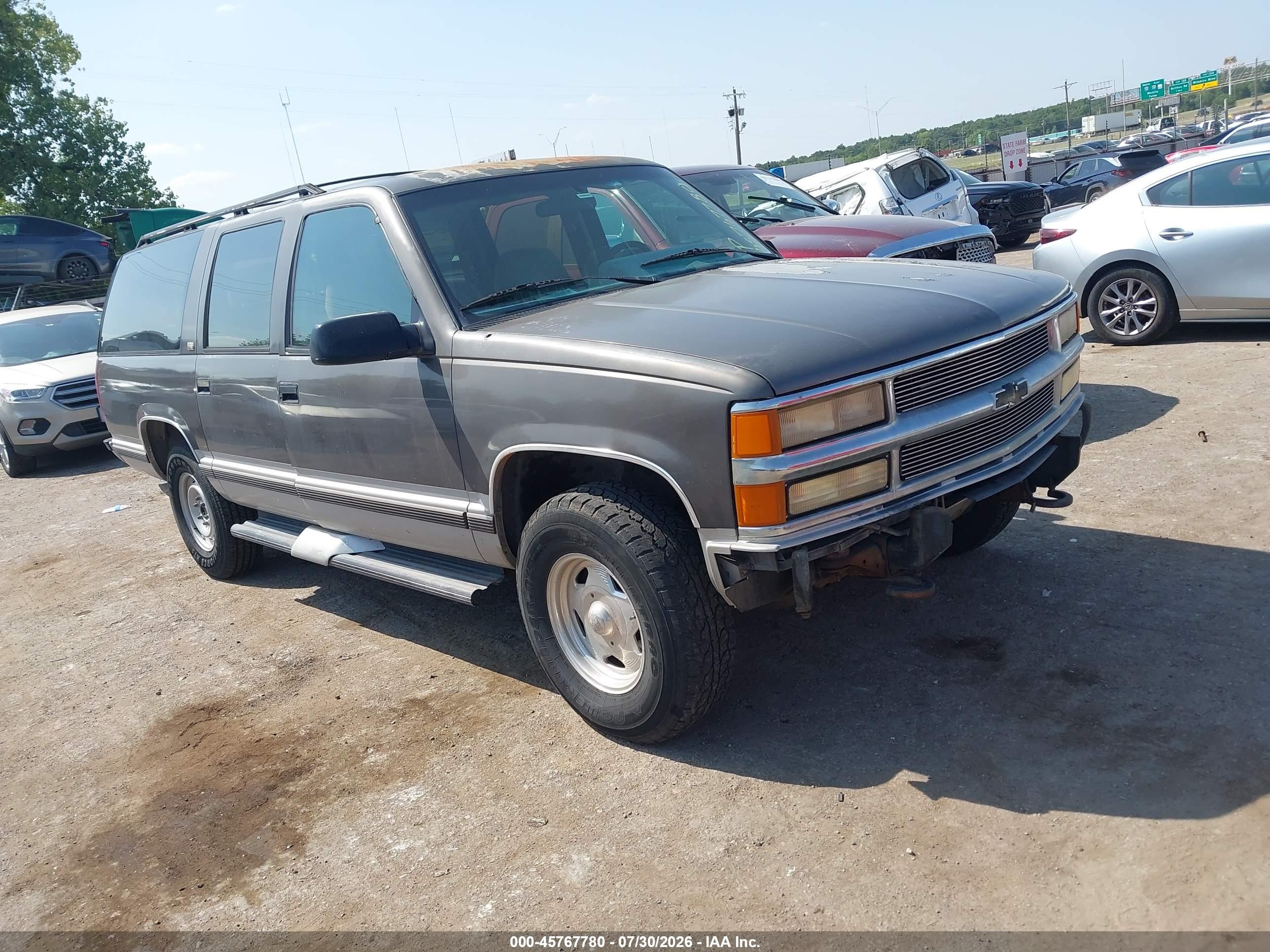 1993 Chevrolet Suburban K1500 Gray vin: 1GNFK16K7PJ403987