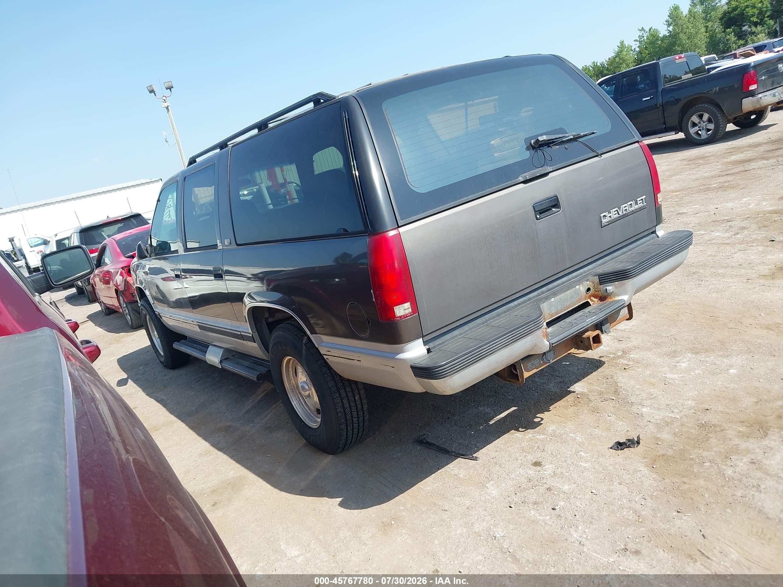 1993 Chevrolet Suburban K1500 Gray vin: 1GNFK16K7PJ403987