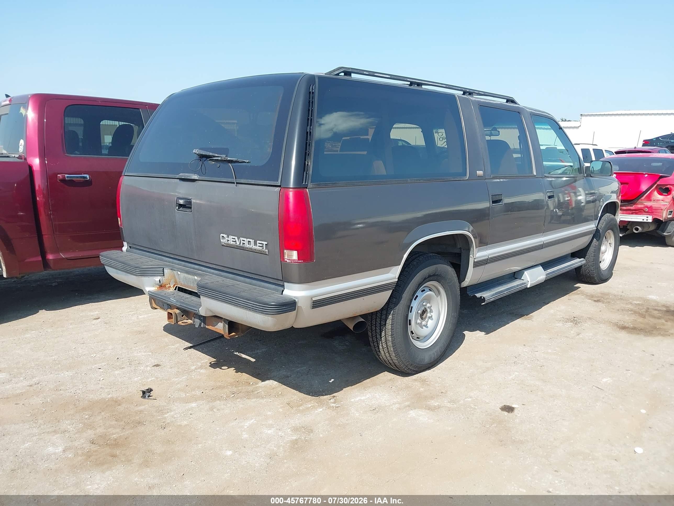 1993 Chevrolet Suburban K1500 Gray vin: 1GNFK16K7PJ403987