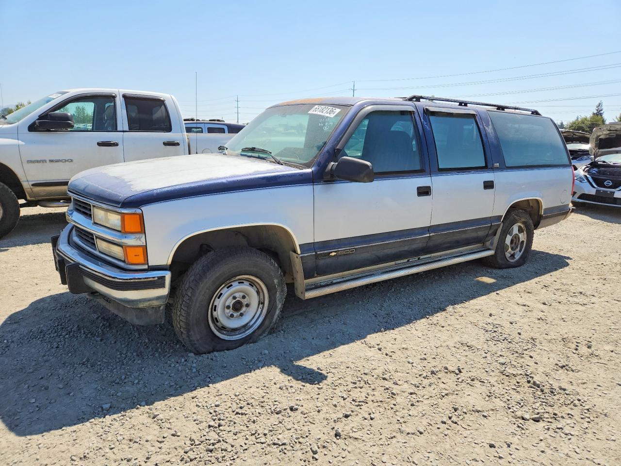 1994 Chevrolet Suburban K1500 Silver vin: 1GNFK16K9RJ379730