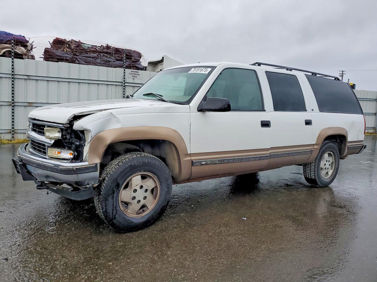 1995 Chevrolet Suburban K1500 White vin: 1GNFK16KXSJ427239