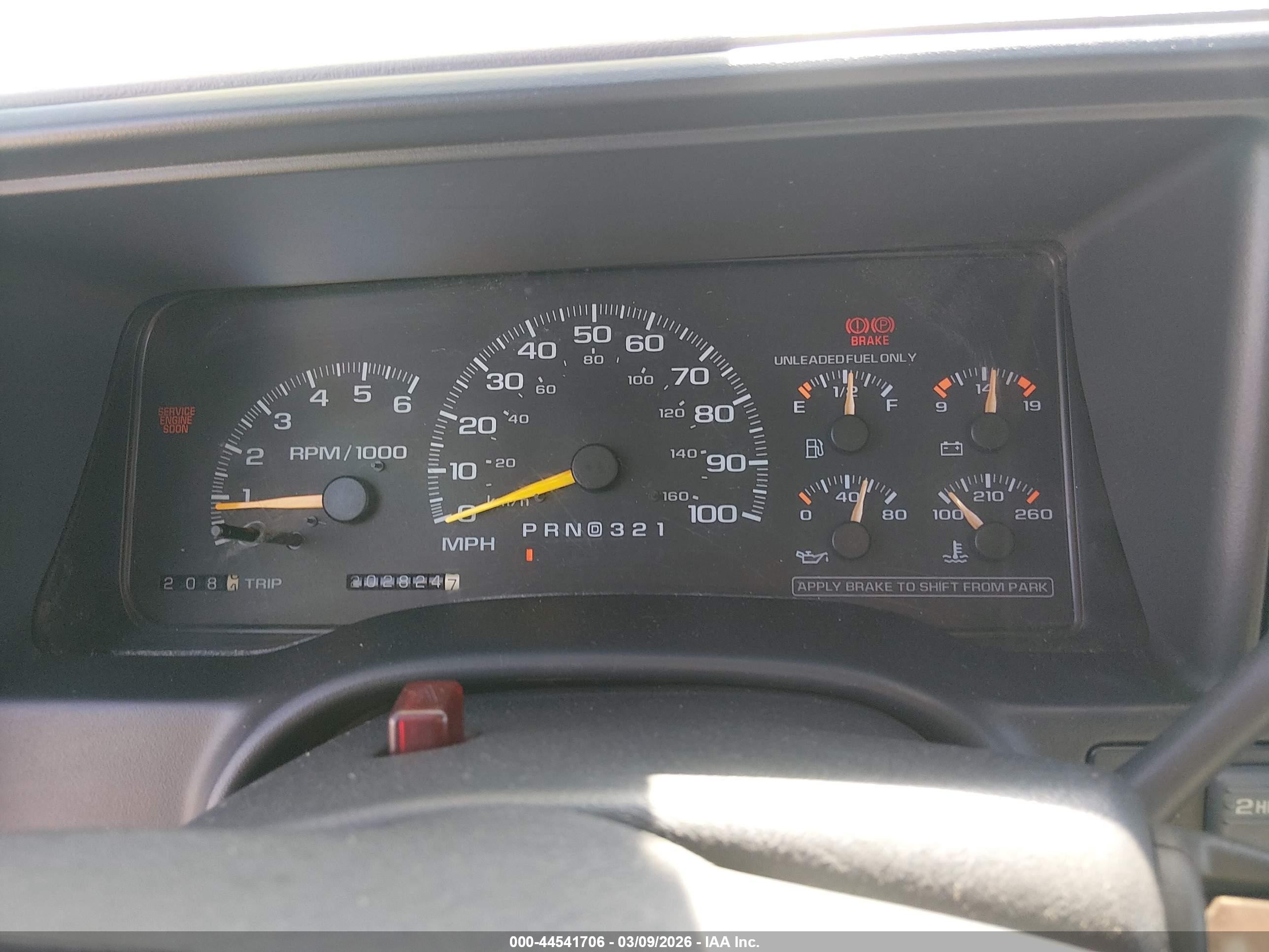 1997 Chevrolet Suburban 1500   Dark Blue vin: 1GNFK16R4VJ429778