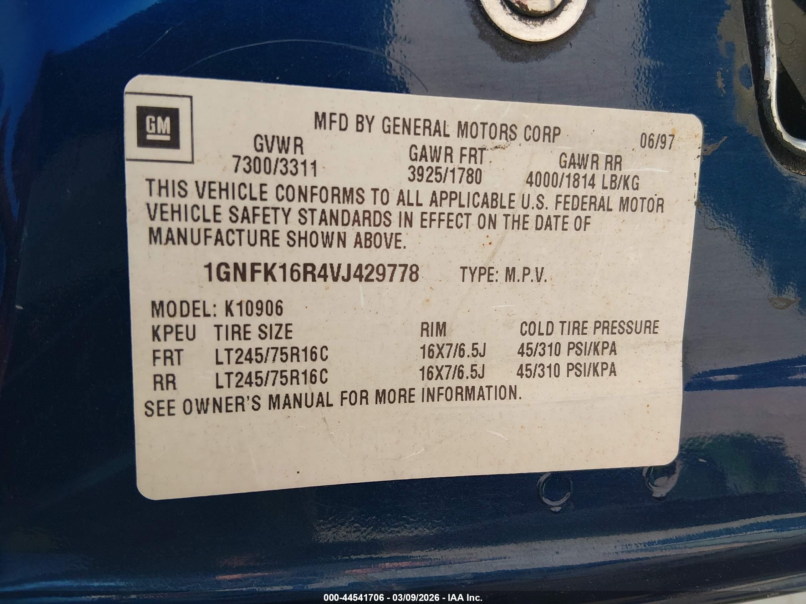 1997 Chevrolet Suburban 1500   Dark Blue vin: 1GNFK16R4VJ429778