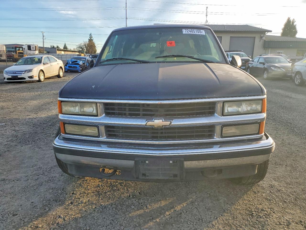 1997 Chevrolet Suburban K1500 Blue vin: 1GNFK16R5VJ365265