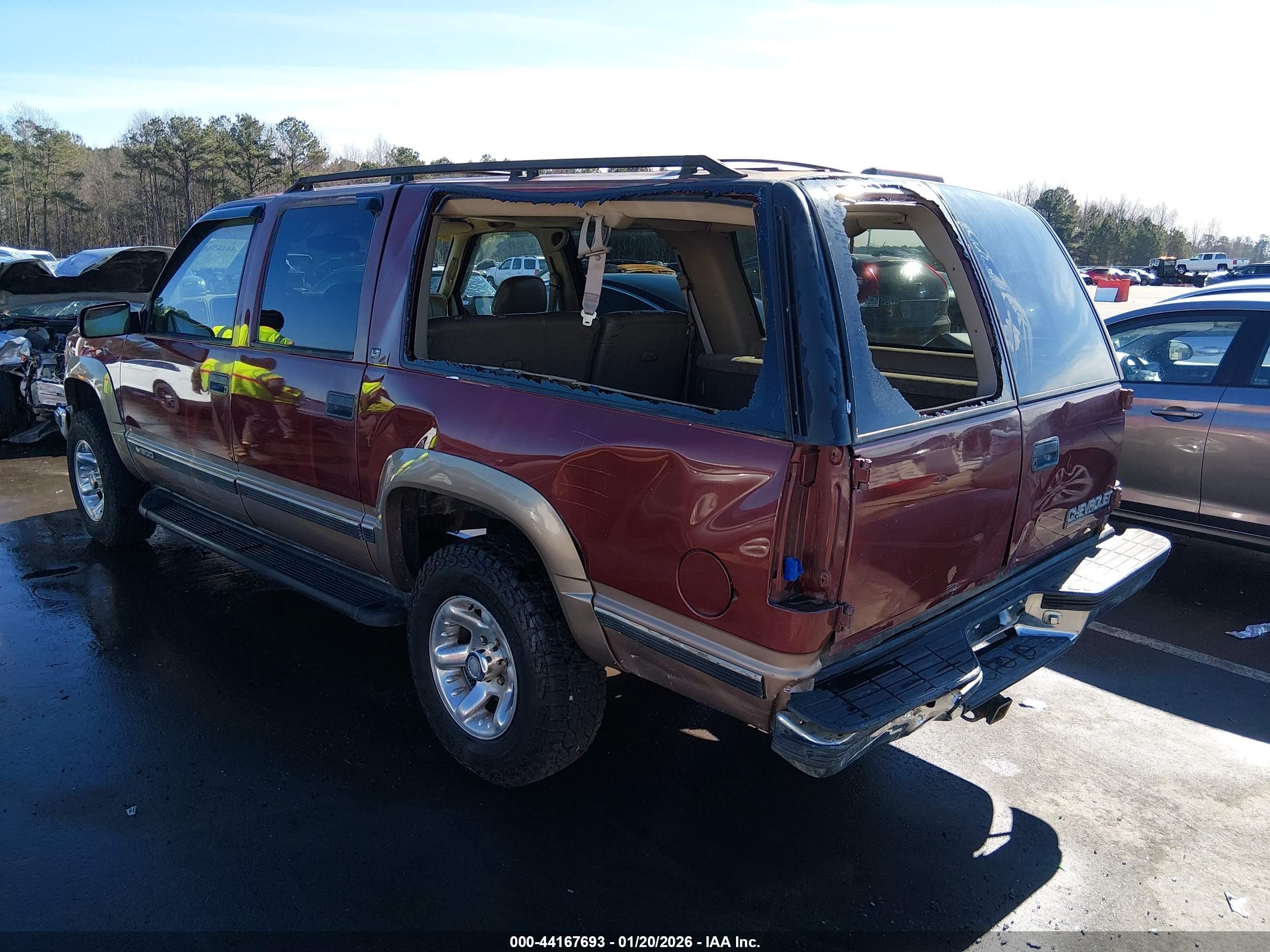 1998 Chevrolet Suburban 1500   Maroon vin: 1GNFK16R5WJ304497