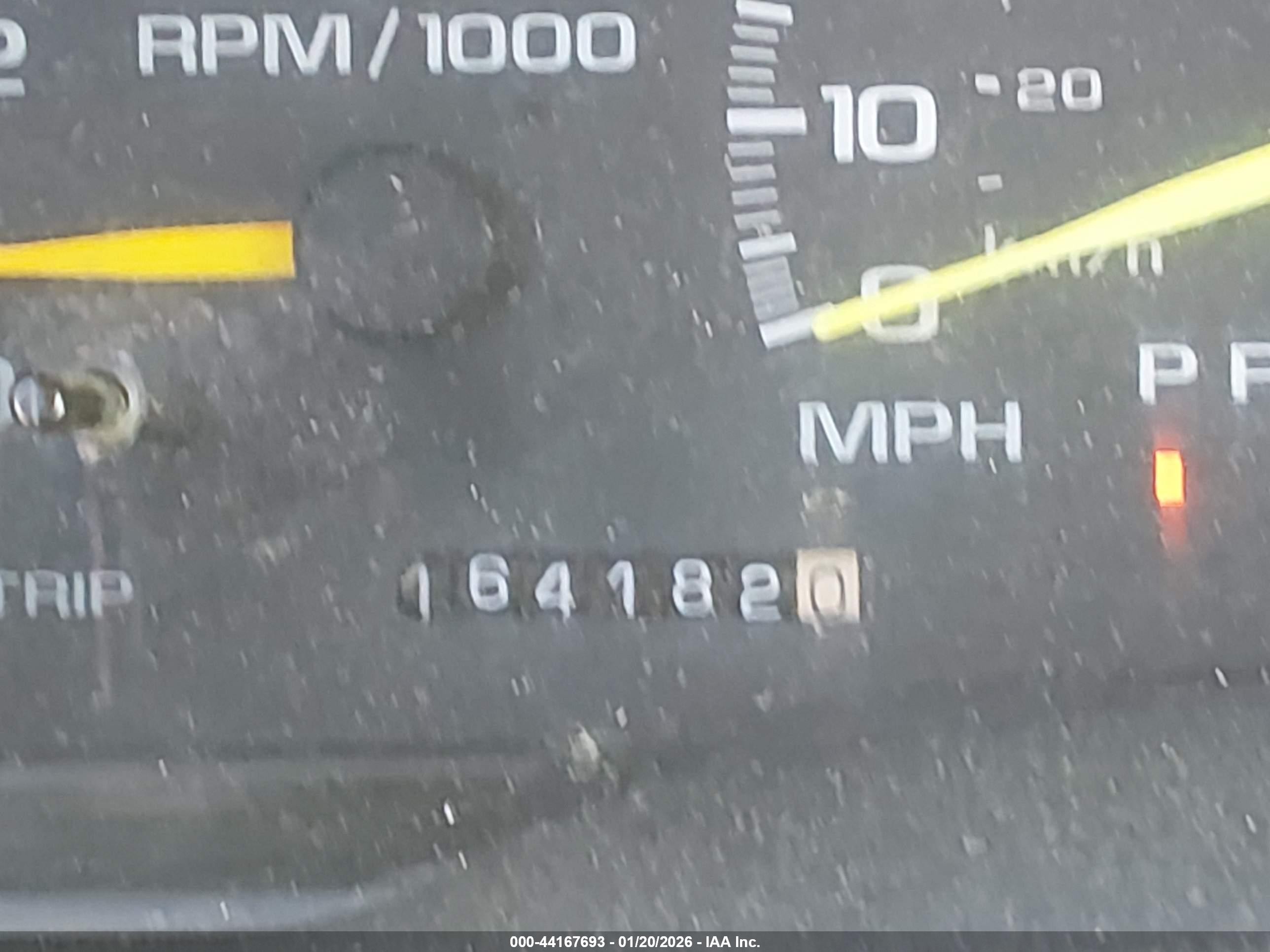 1998 Chevrolet Suburban 1500   Maroon vin: 1GNFK16R5WJ304497