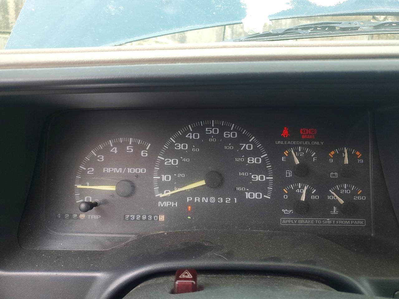 1997 Chevrolet Suburban Зеленый vin: 1GNFK16R8VJ409212