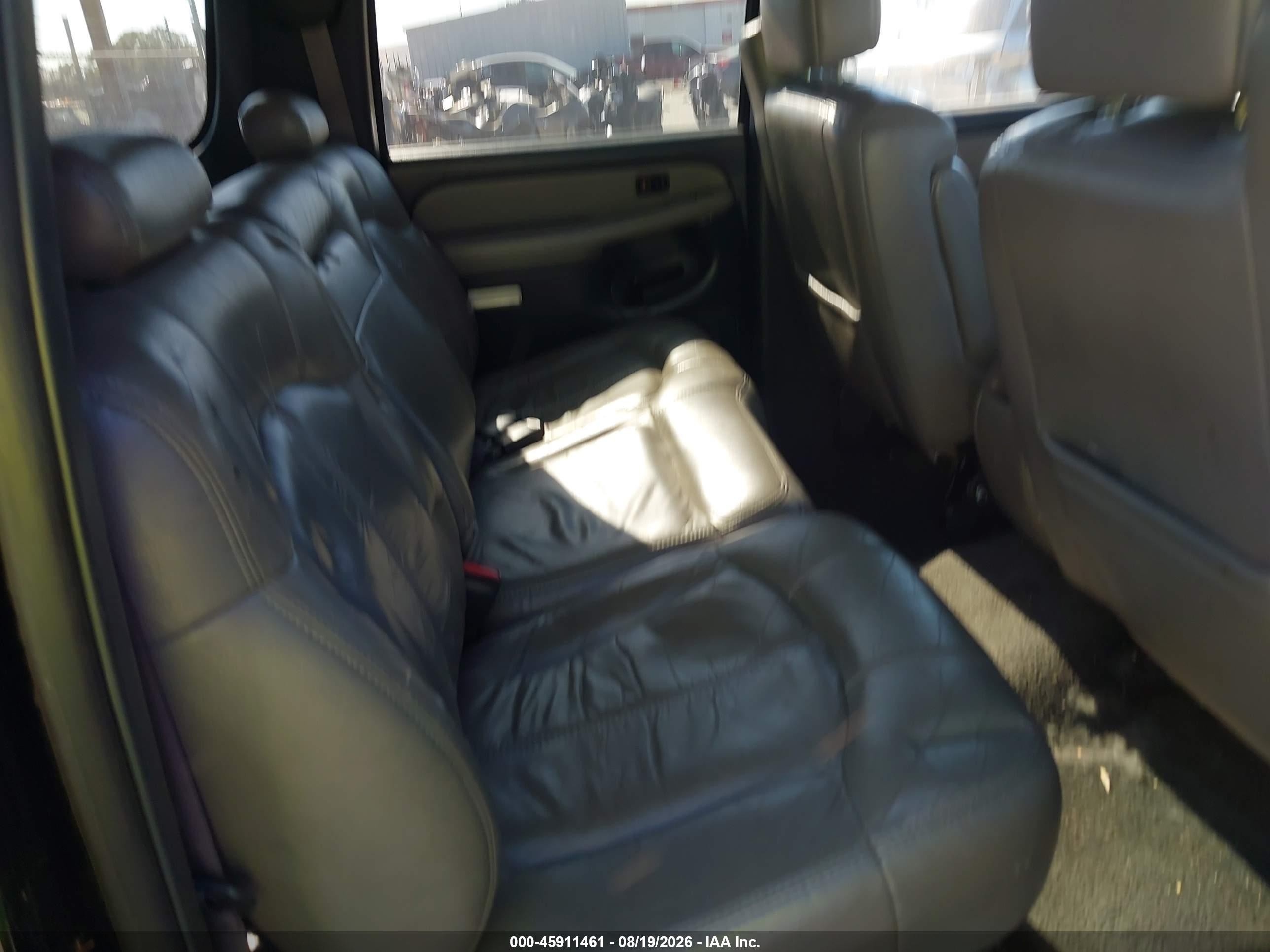 2002 Chevrolet Suburban 1500 Lt Black vin: 1GNFK16T62J288915