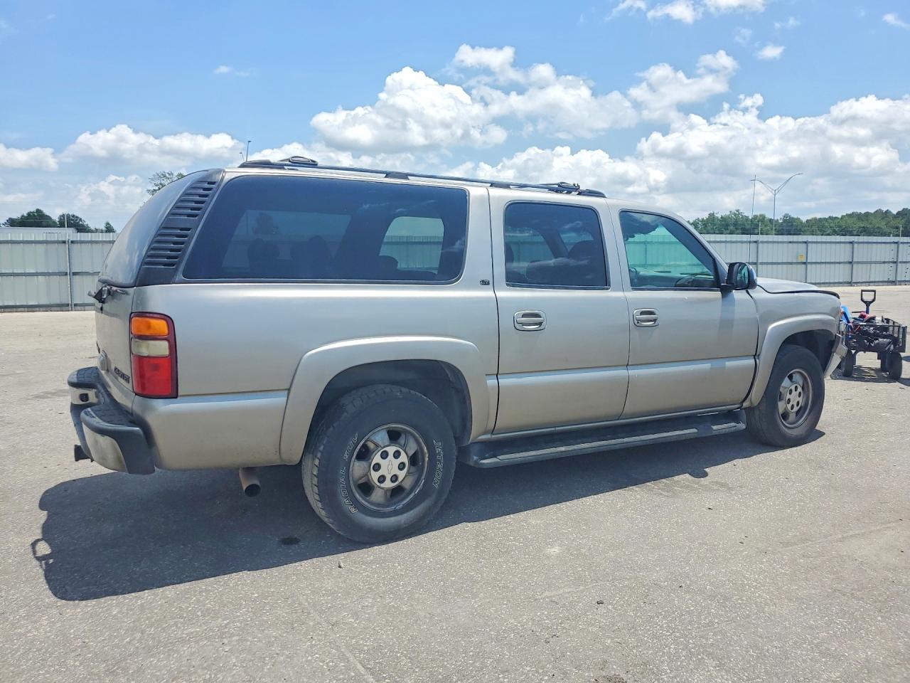 2002 Chevrolet Suburban K1500 Gold vin: 1GNFK16Z12J218839