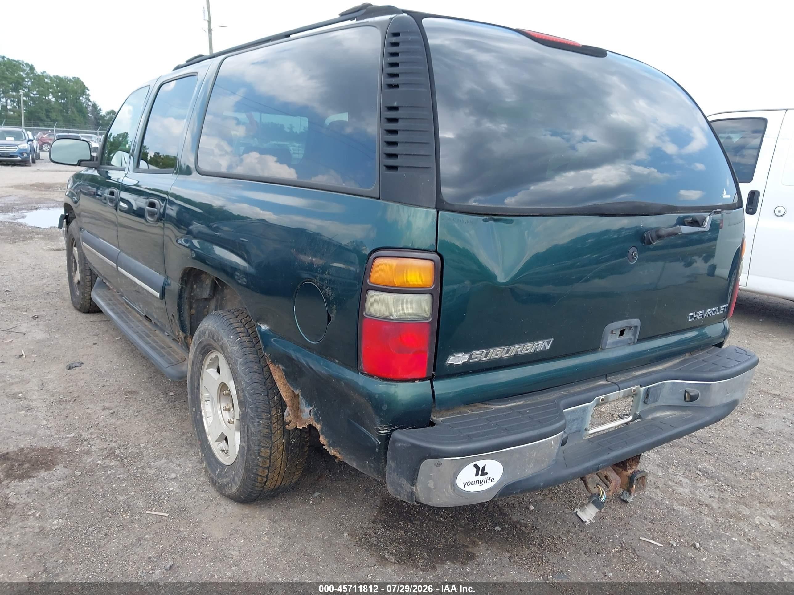 2004 Chevrolet Suburban 1500 Ls Зеленый vin: 1GNFK16Z44J174919