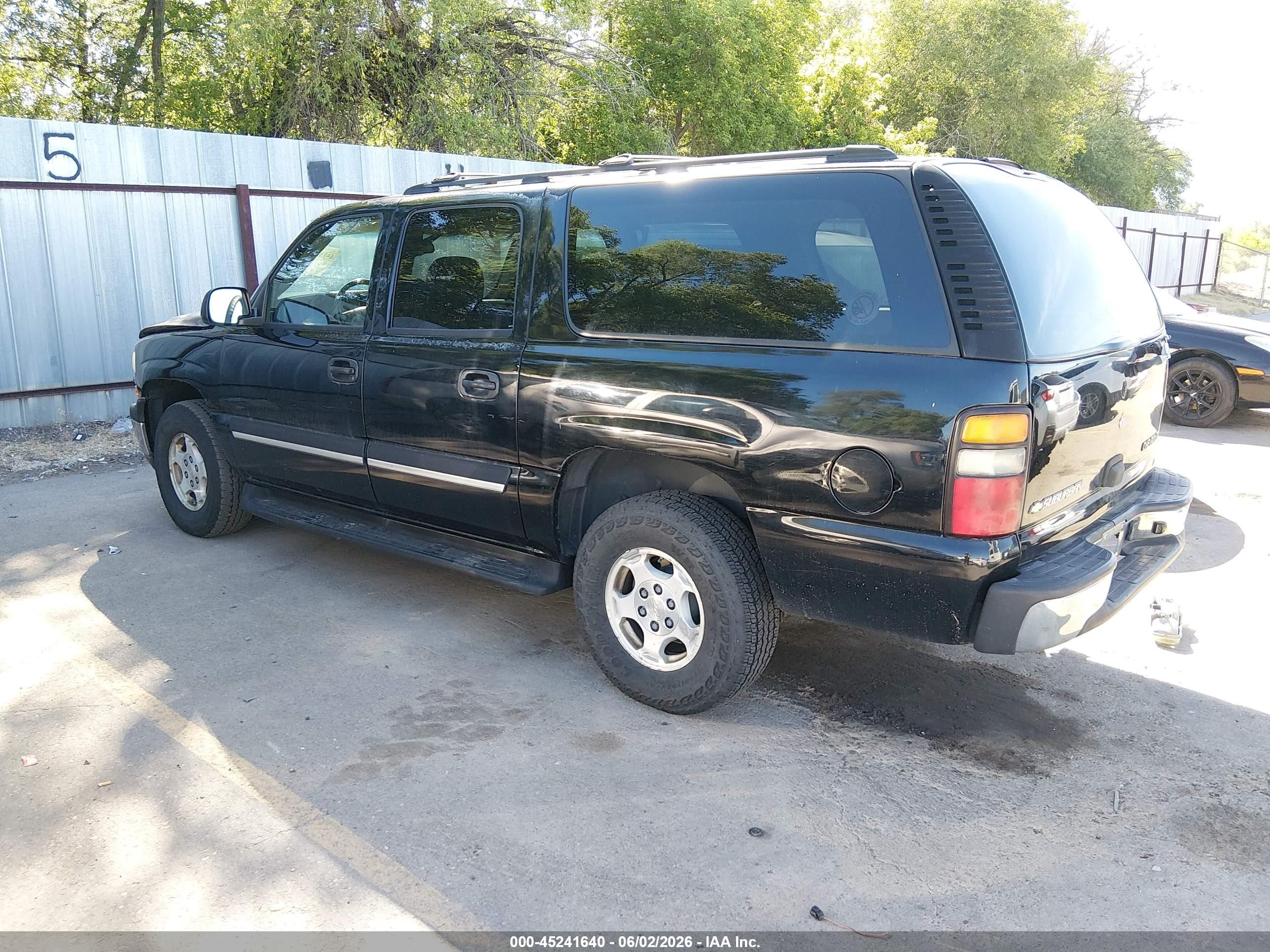2004 Chevrolet Suburban 1500 Ls Black vin: 1GNFK16Z44J236903