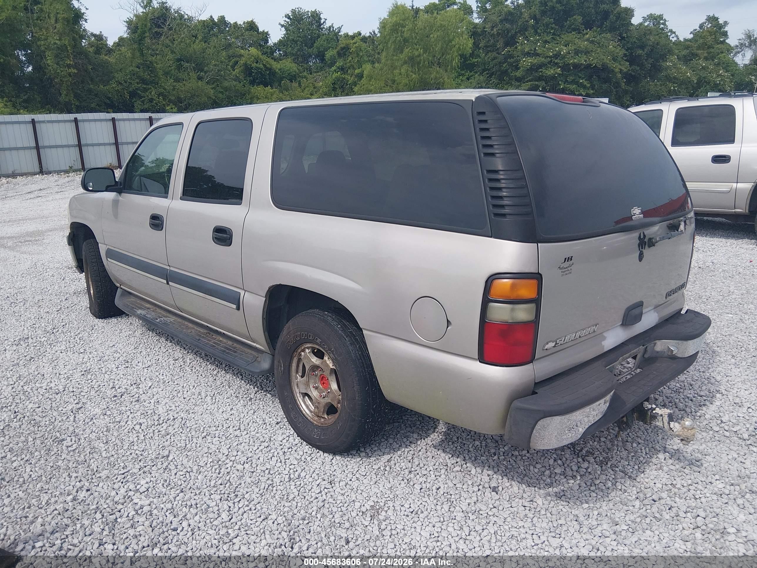 2004 Chevrolet Suburban 1500 Ls Silver vin: 1GNFK16Z44R112342