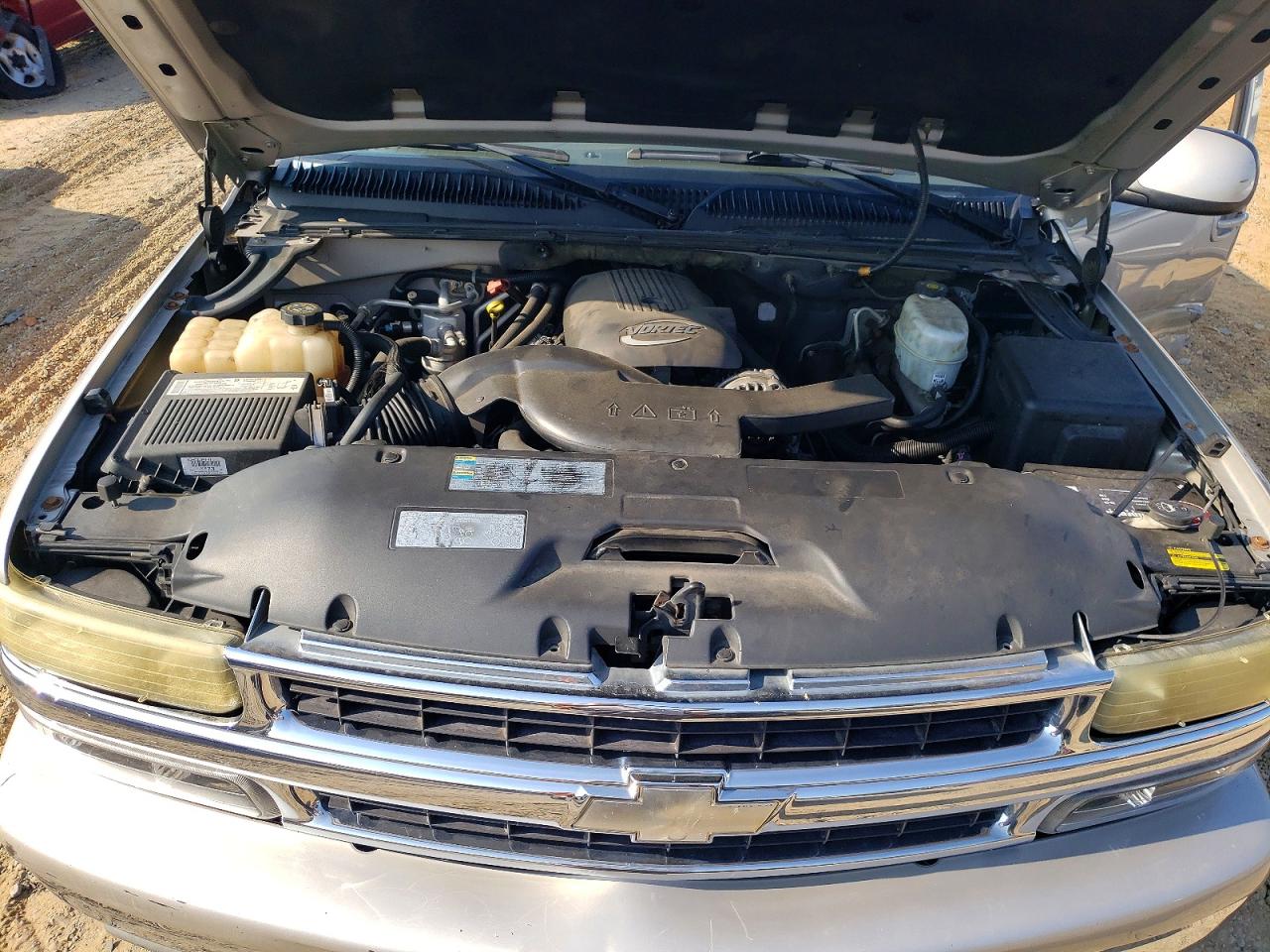 2005 Chevrolet Suburban K1500 Серый vin: 1GNFK16Z45J108307
