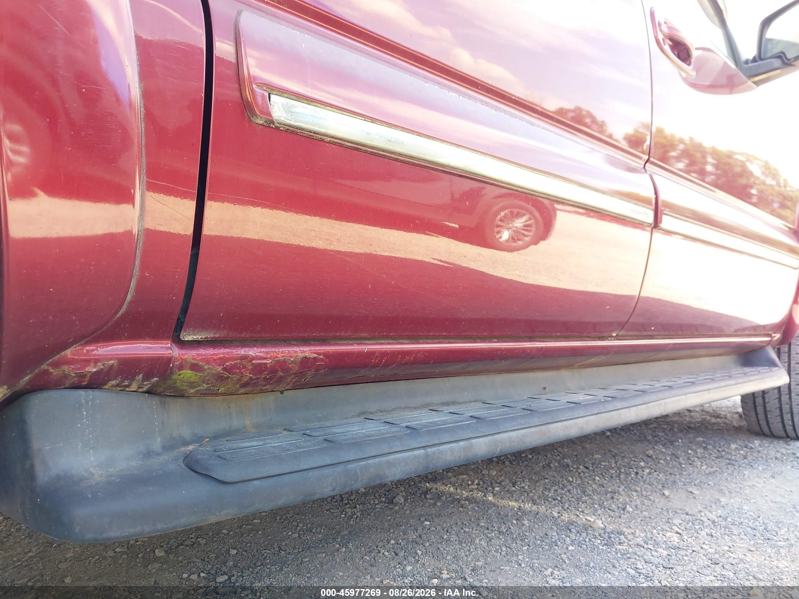 2002 Chevrolet Suburban 1500 Lt Red vin: 1GNFK16ZX2J280790