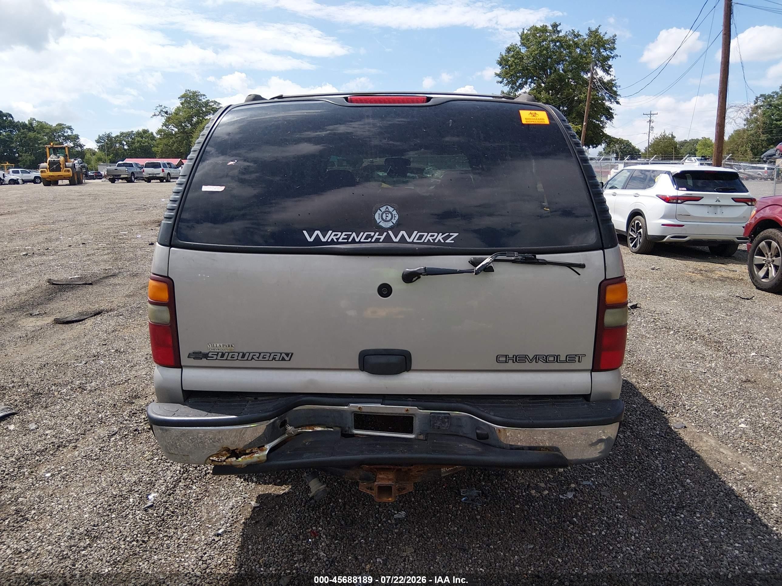 2004 Chevrolet Suburban 1500 Ls Pewter vin: 1GNFK16ZX4J331580