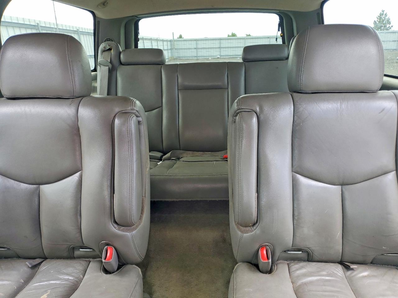 2006 Chevrolet Suburban K1500 Black vin: 1GNFK16ZX6J169176