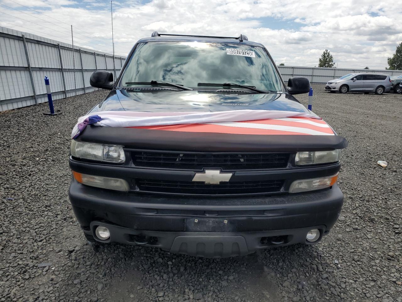 2006 Chevrolet Suburban K1500 Black vin: 1GNFK16ZX6J169176 Damage: Front Metal Bumper Painted, Dent(S) W/No Paint Dmg, 1/2 To 1 Inch