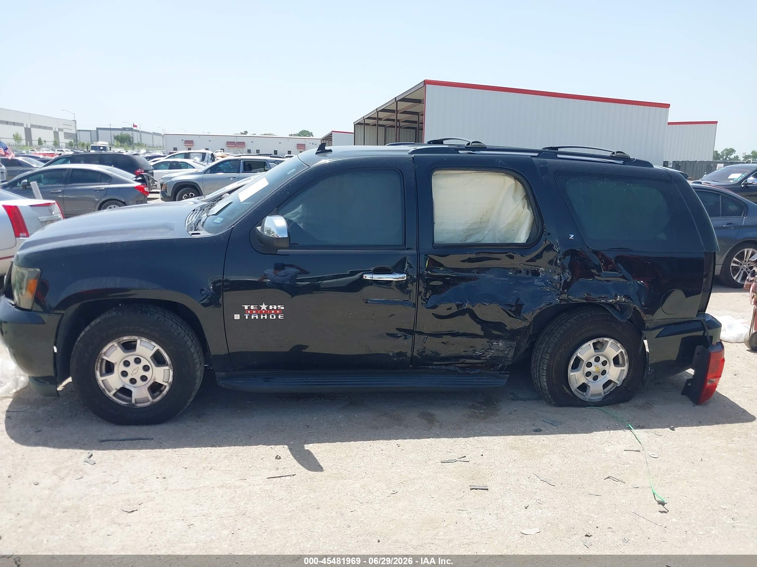 2009 Chevrolet Tahoe Lt2 Black vin: 1GNFK23009R228110