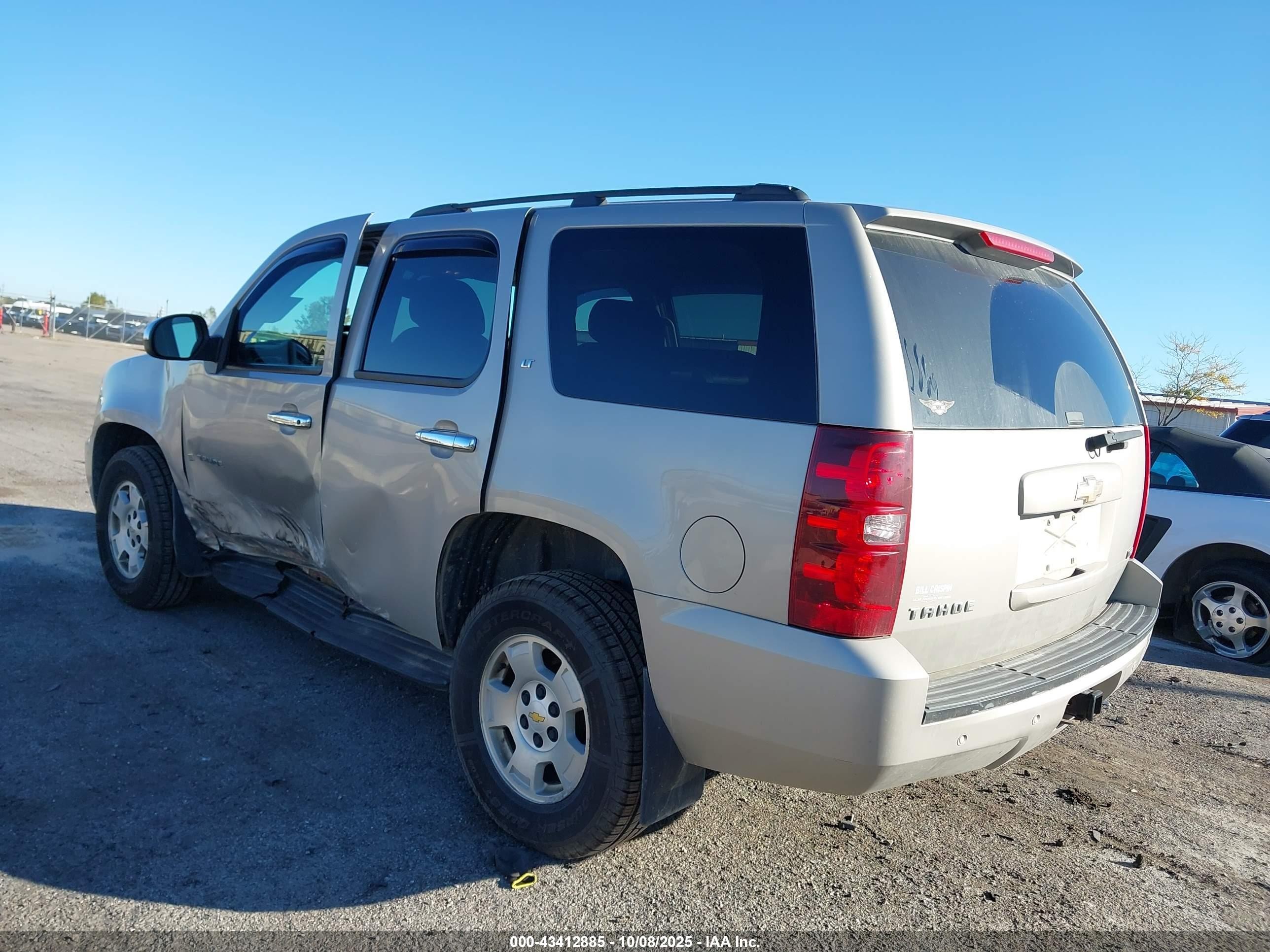 2009 Chevrolet Tahoe Lt1 Серебряный vin: 1GNFK23079R141630