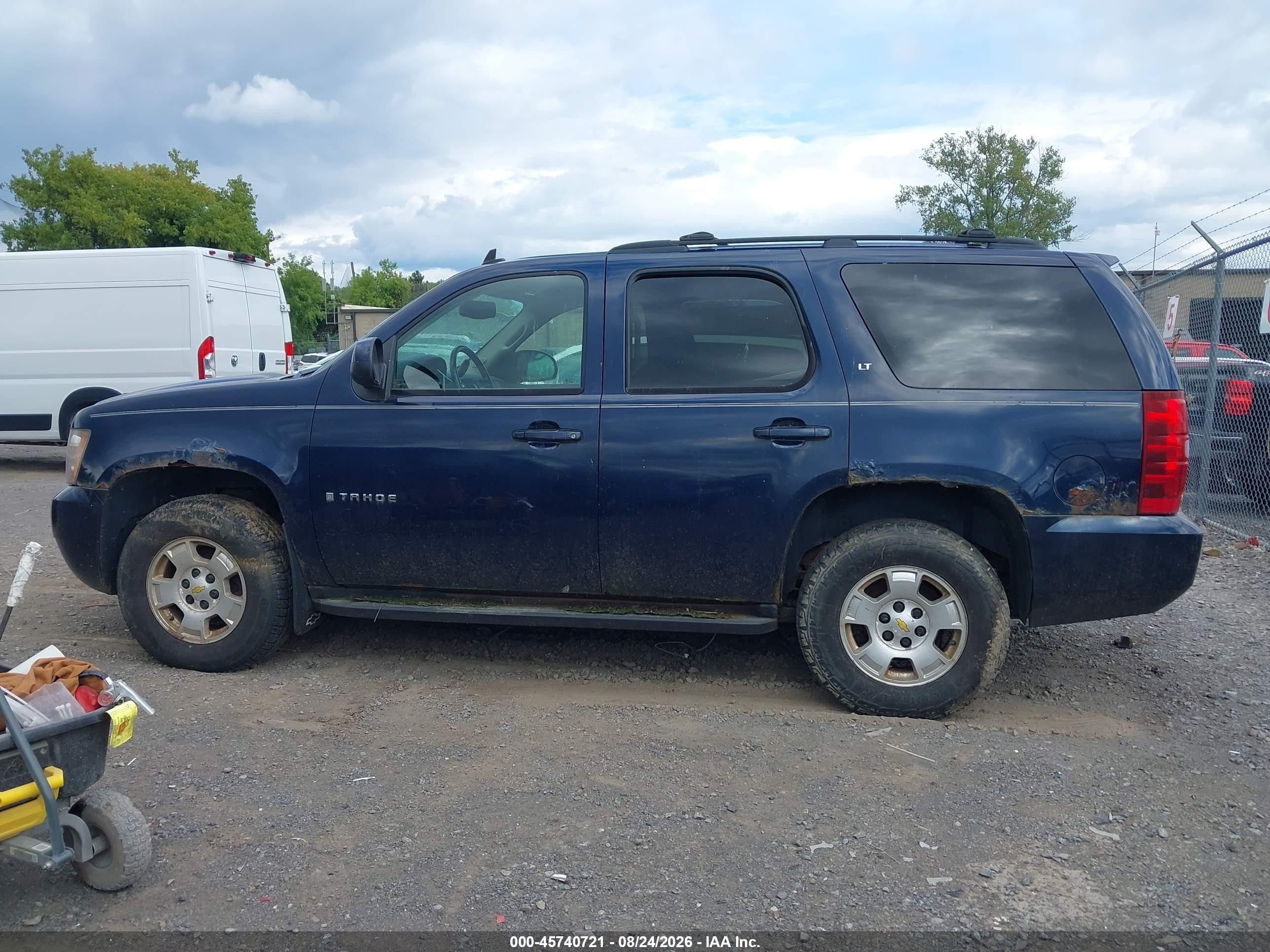 2009 Chevrolet Tahoe Lt1 Dark Blue vin: 1GNFK23089R153611