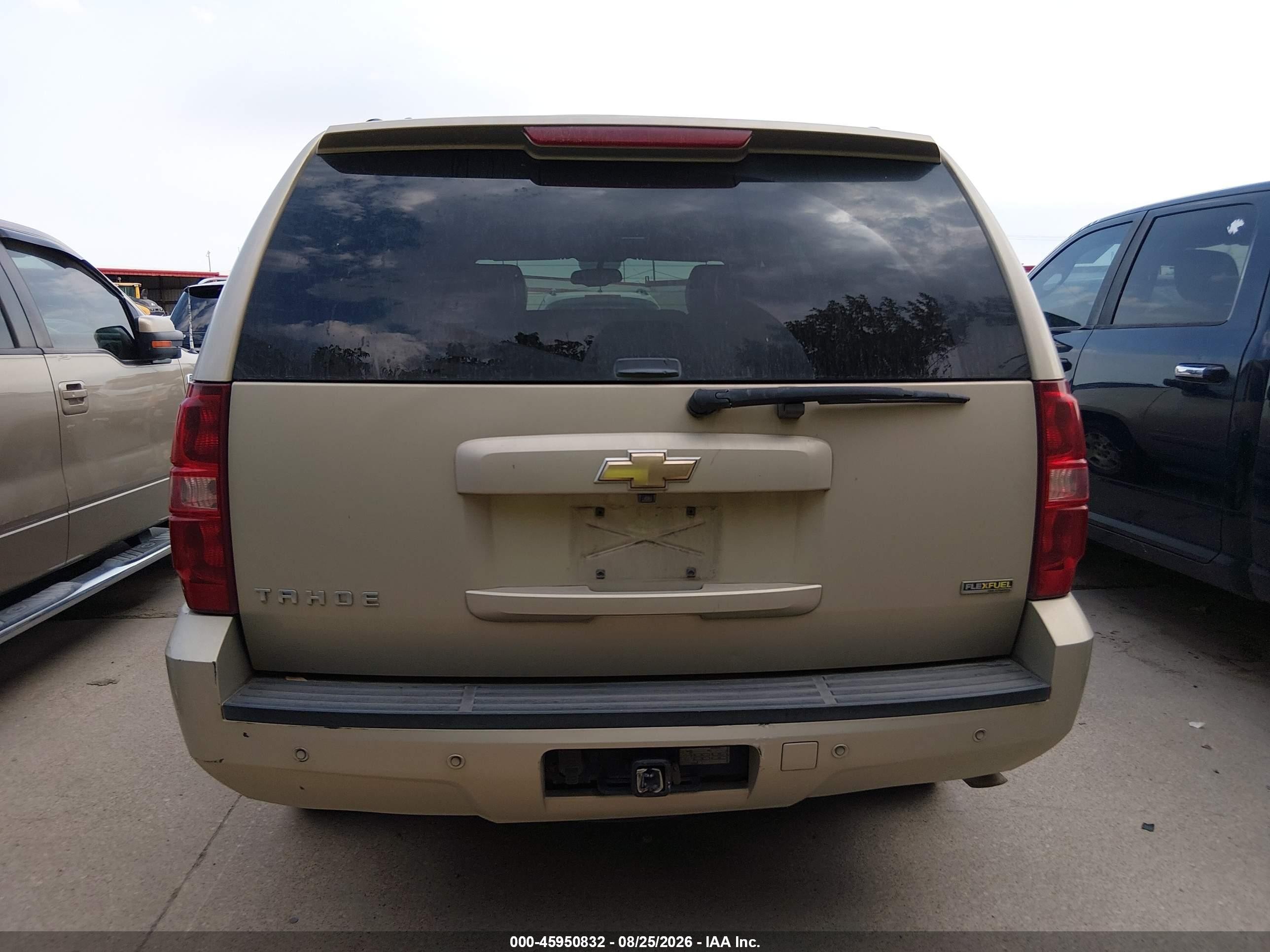 2009 Chevrolet Tahoe Lt2 Gold vin: 1GNFK230X9R101610