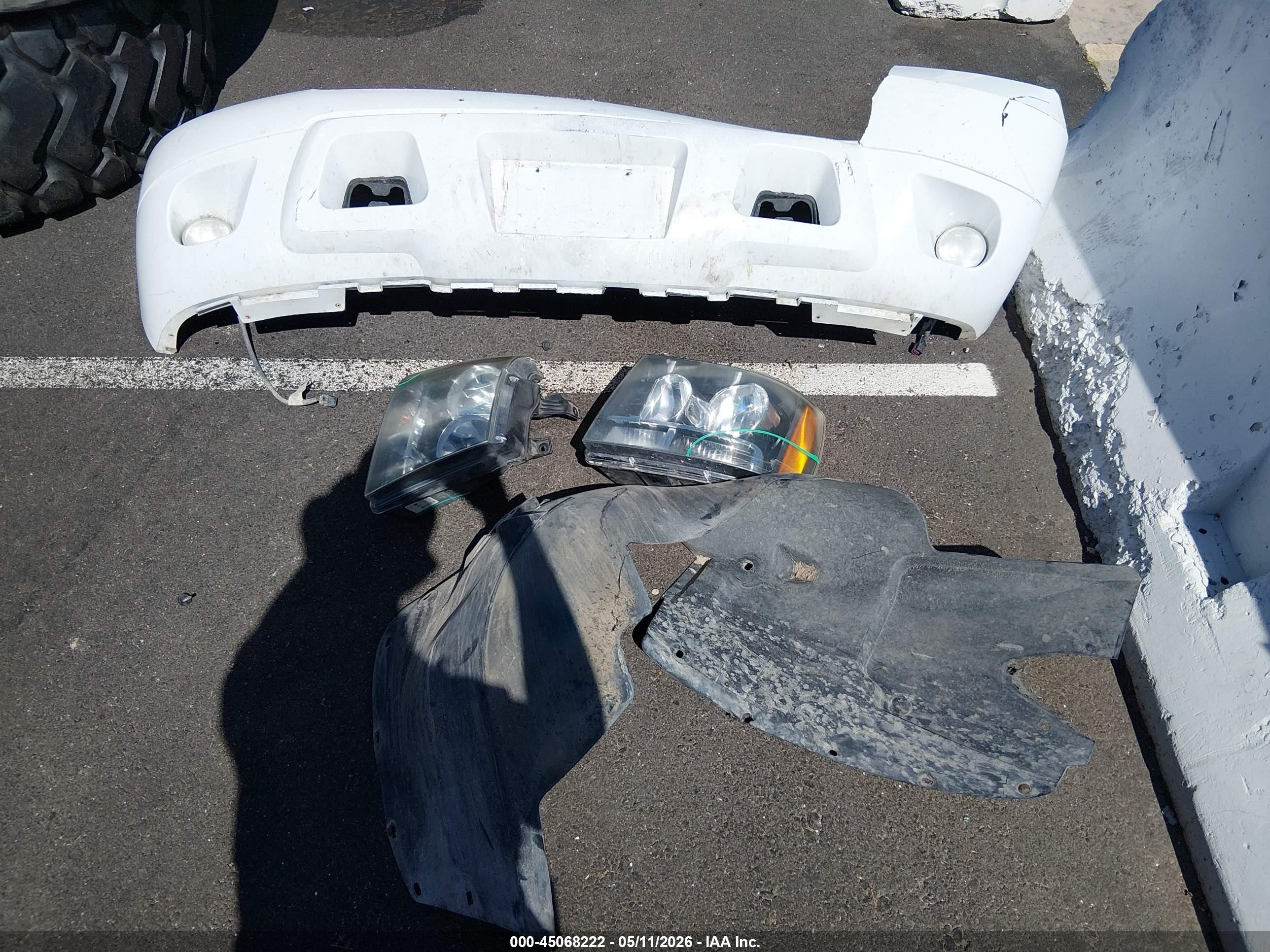 2009 Chevrolet Suburban 1500 Lt2 White vin: 1GNFK26319R265835