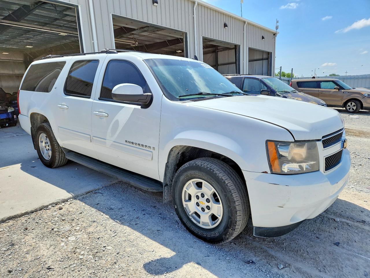 2009 Chevrolet Suburban K1500 Lt White vin: 1GNFK26369R248092