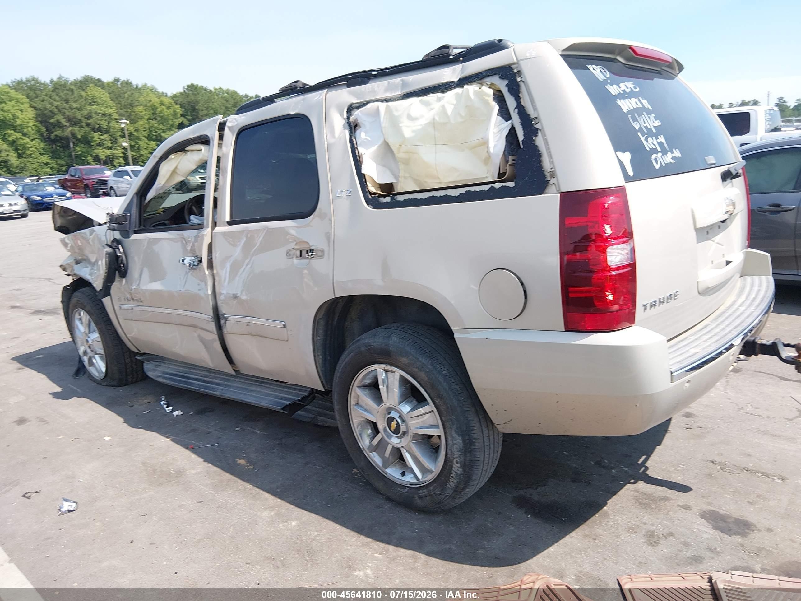 2009 Chevrolet Tahoe Ltz Champagne vin: 1GNFK33019R159045
