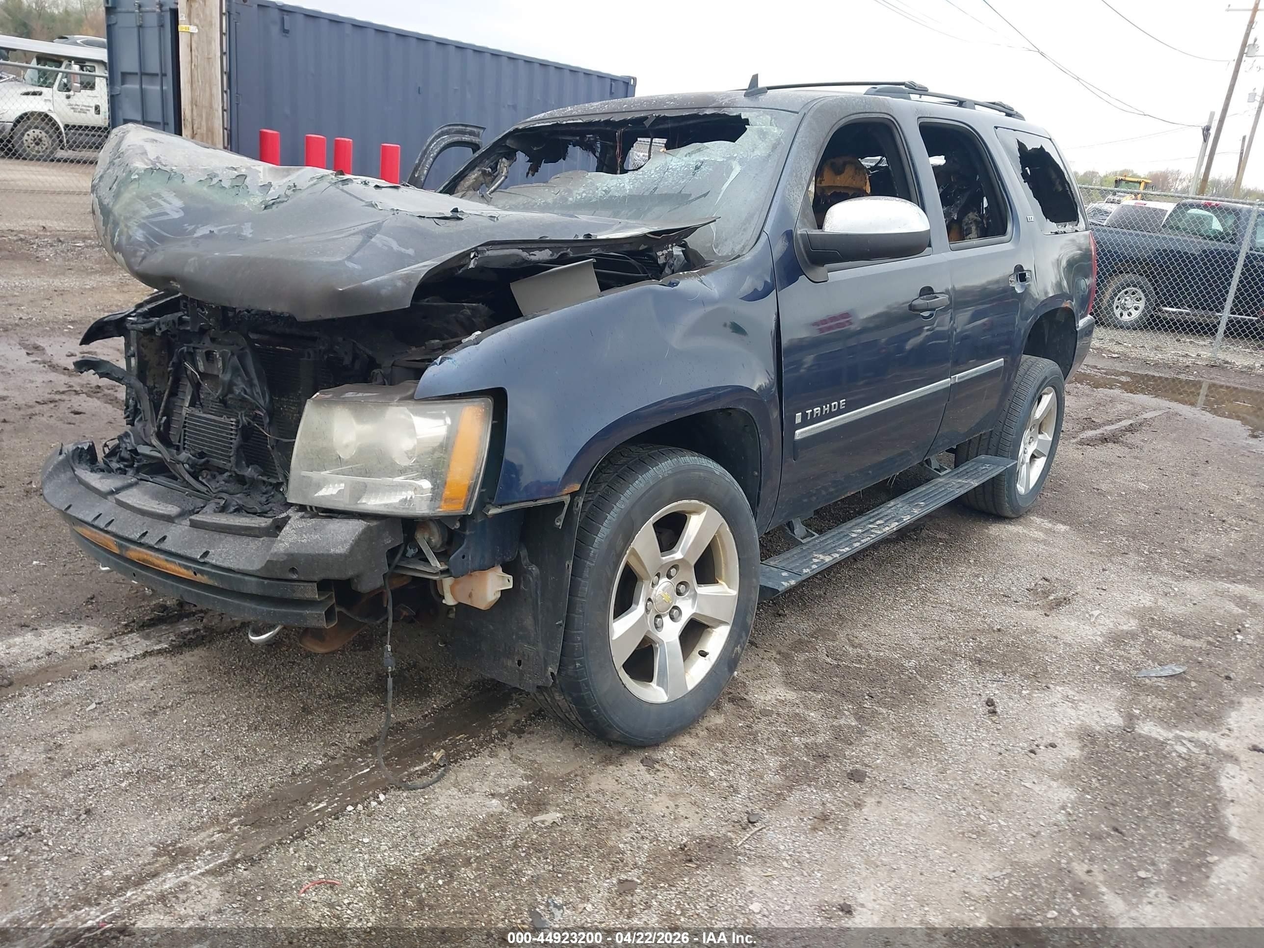 2009 Chevrolet Tahoe Ltz Dark Blue vin: 1GNFK33019R162589