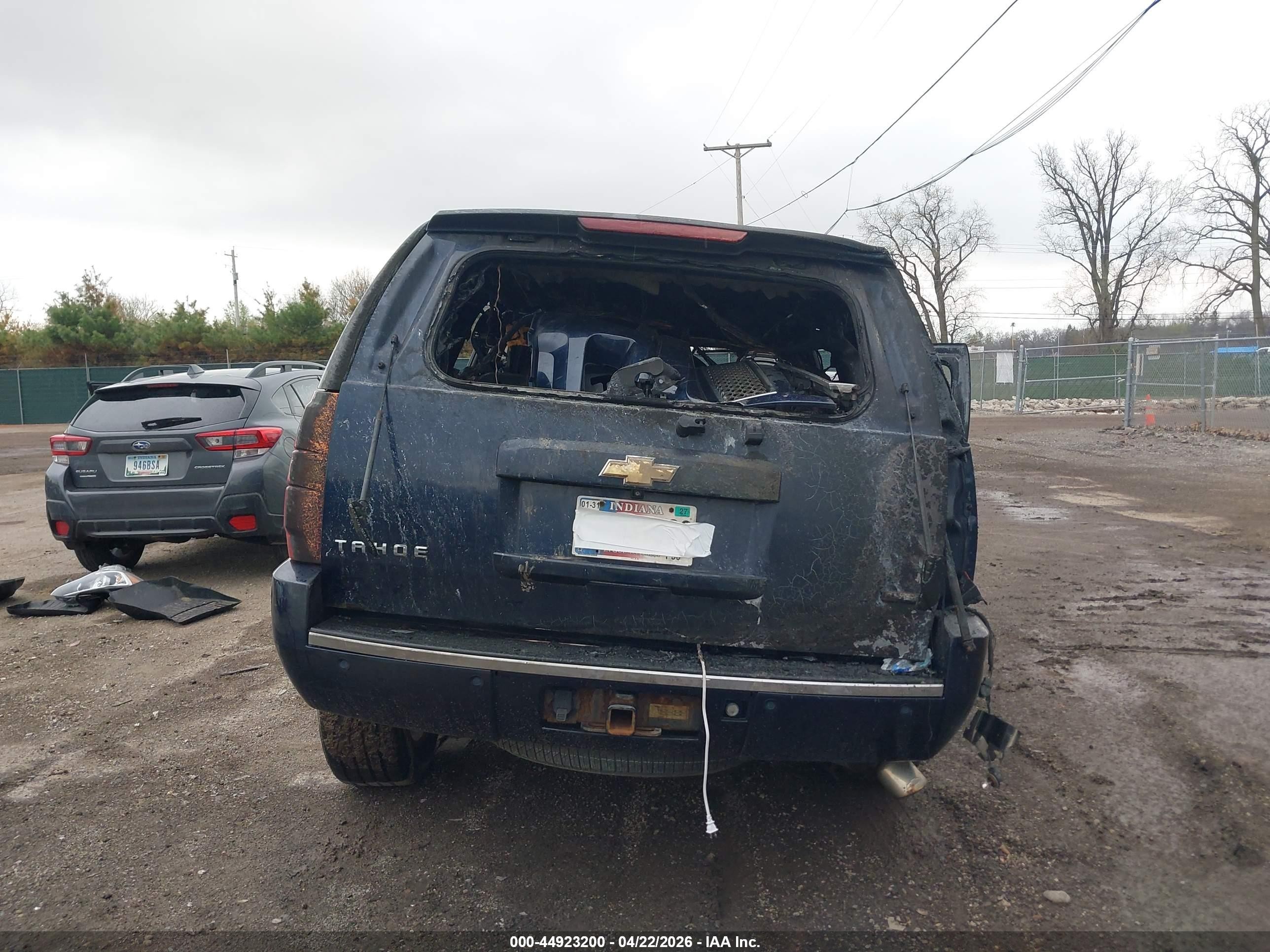 2009 Chevrolet Tahoe Ltz Dark Blue vin: 1GNFK33019R162589