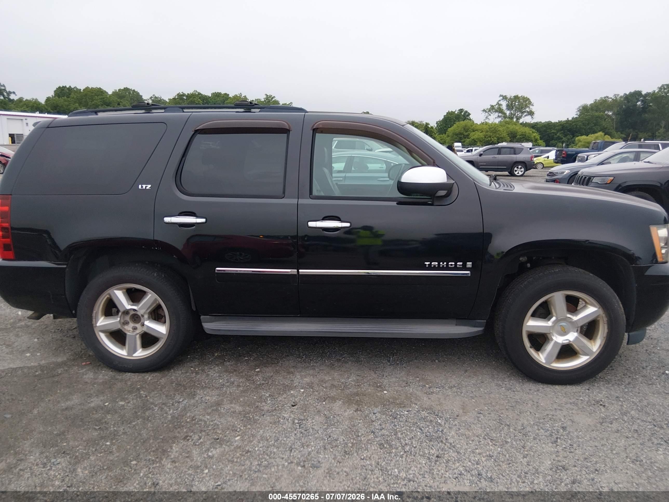 2009 Chevrolet Tahoe Ltz Black vin: 1GNFK33049R246101