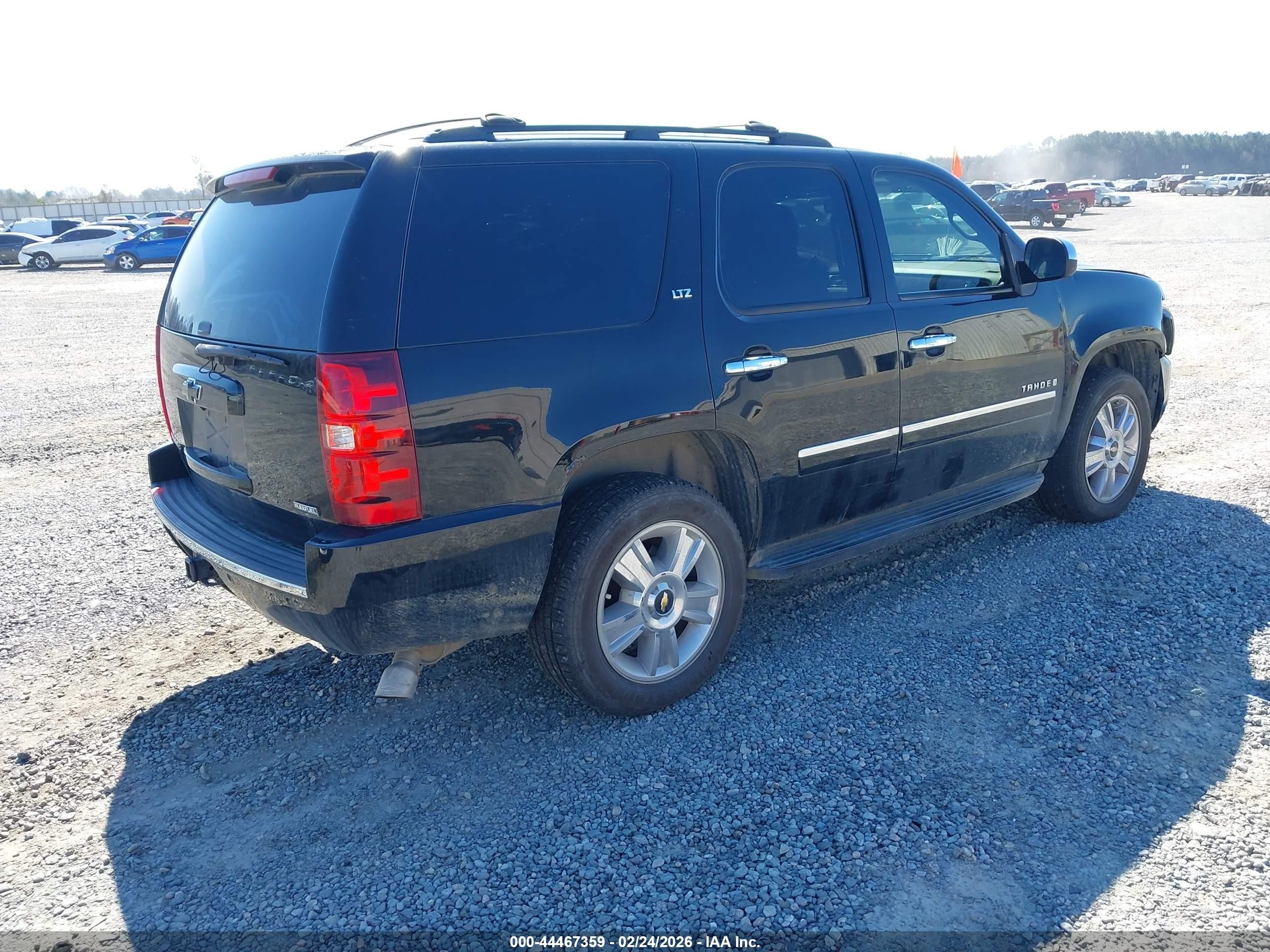 2009 Chevrolet Tahoe Ltz Black vin: 1GNFK33059R286140