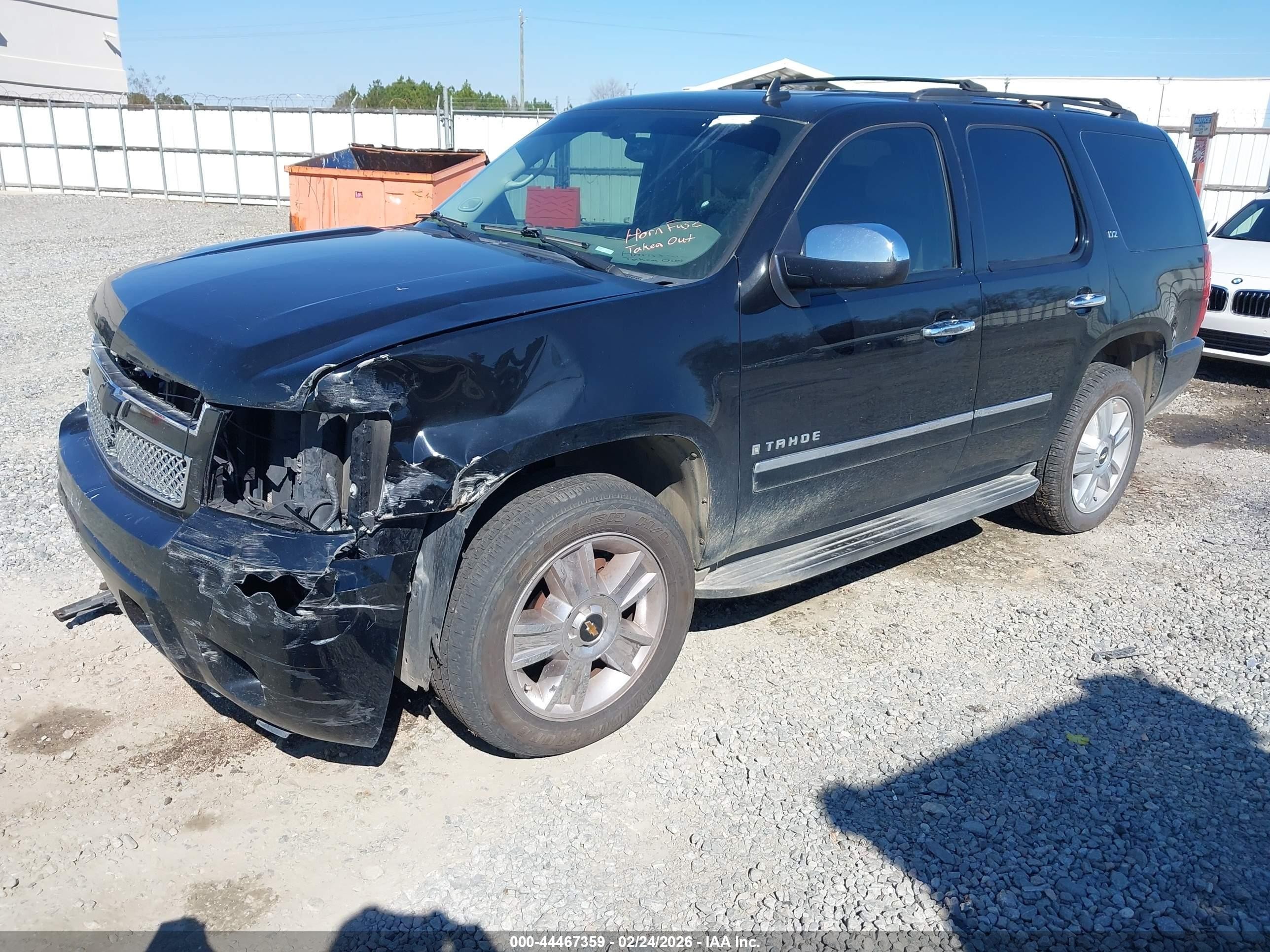 2009 Chevrolet Tahoe Ltz Black vin: 1GNFK33059R286140