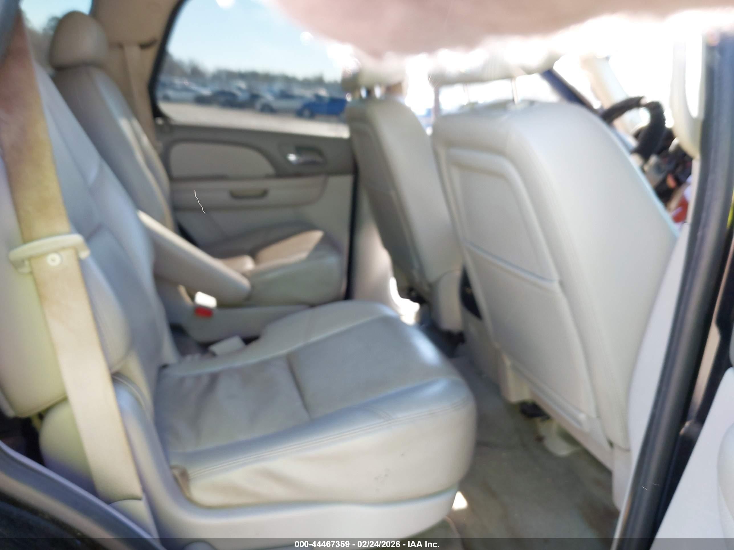 2009 Chevrolet Tahoe Ltz Black vin: 1GNFK33059R286140