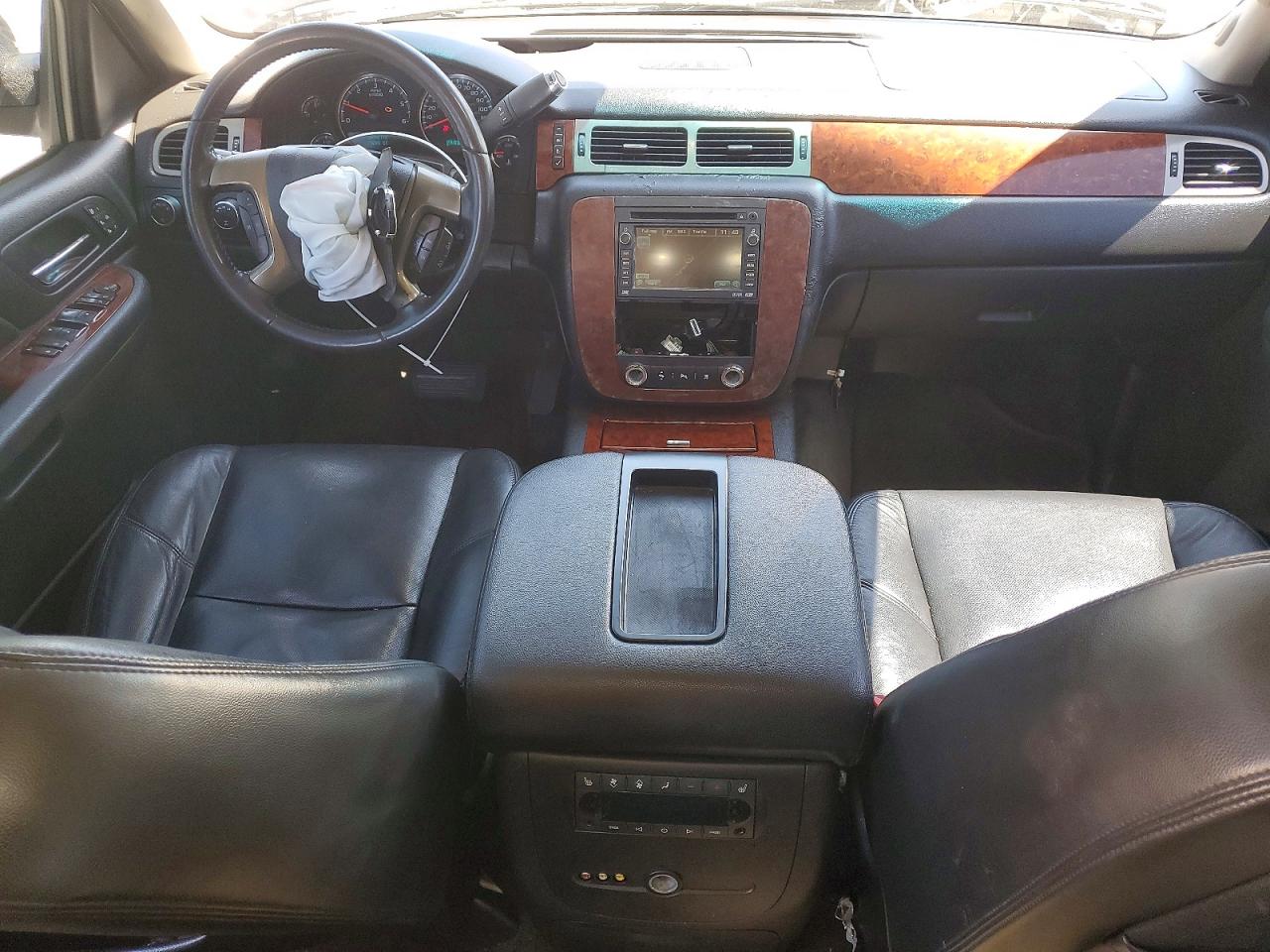2009 Chevrolet Tahoe K1500 Ltz Purple vin: 1GNFK33079R214940
