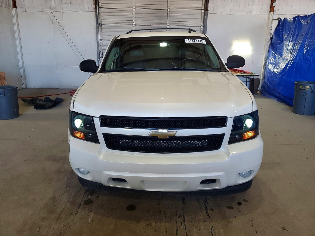 2009 Chevrolet Tahoe K1500 Ltz White vin: 1GNFK33089R217510