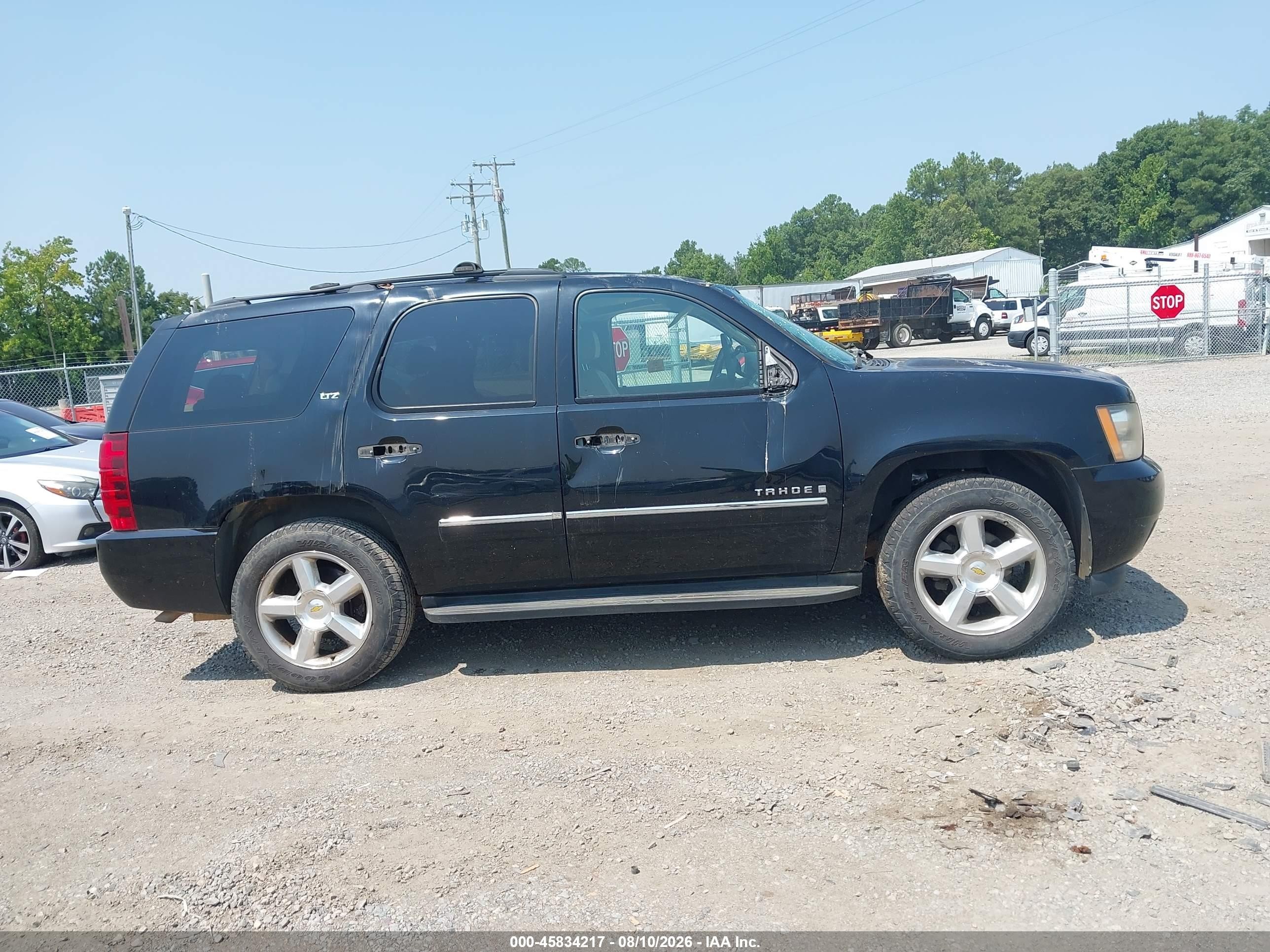 2009 Chevrolet Tahoe Ltz Черный vin: 1GNFK33099J124591