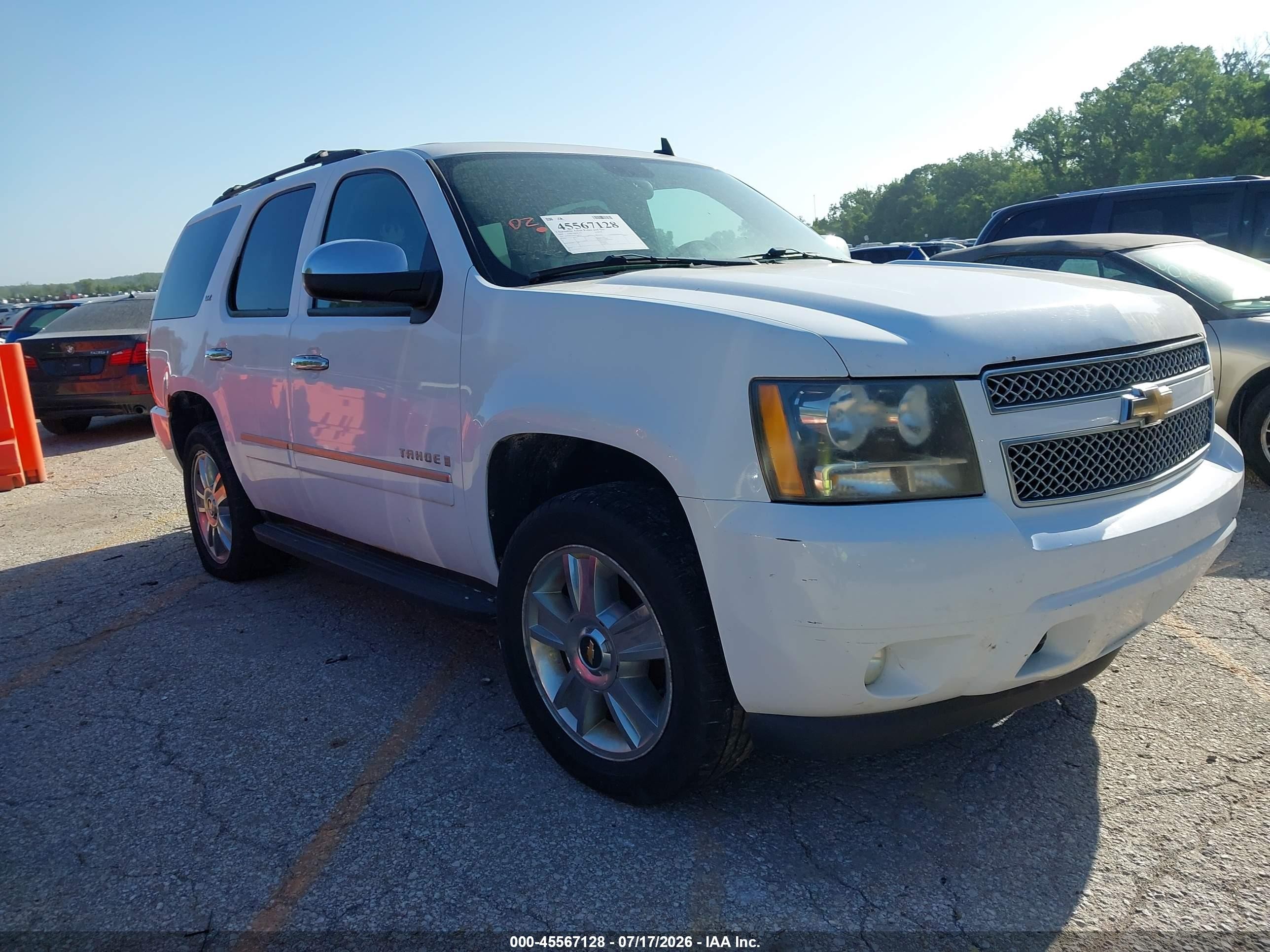 2009 Chevrolet Tahoe Ltz White vin: 1GNFK33099R214213