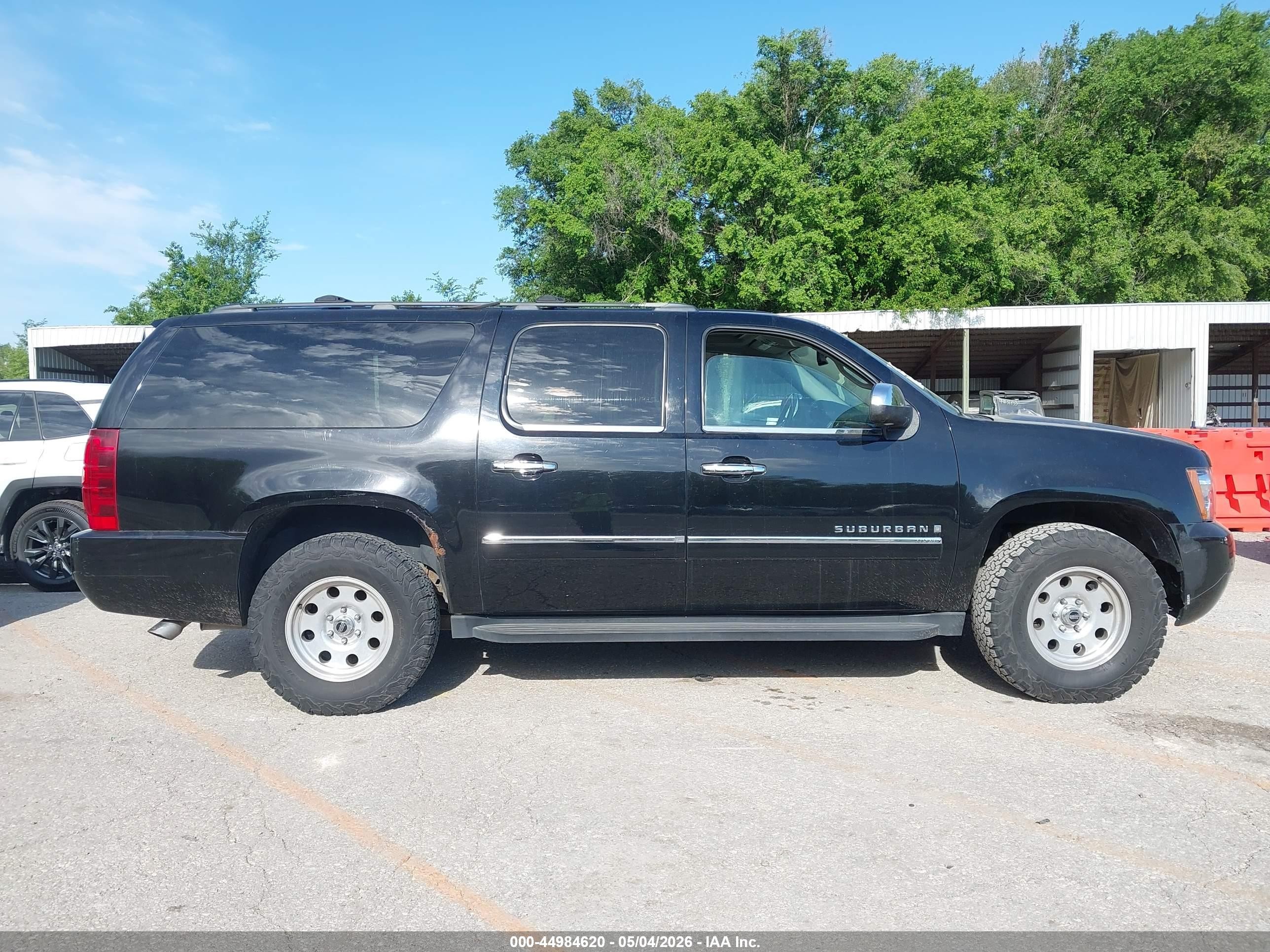 2009 Chevrolet Suburban 1500 Ltz Black vin: 1GNFK36319R209092