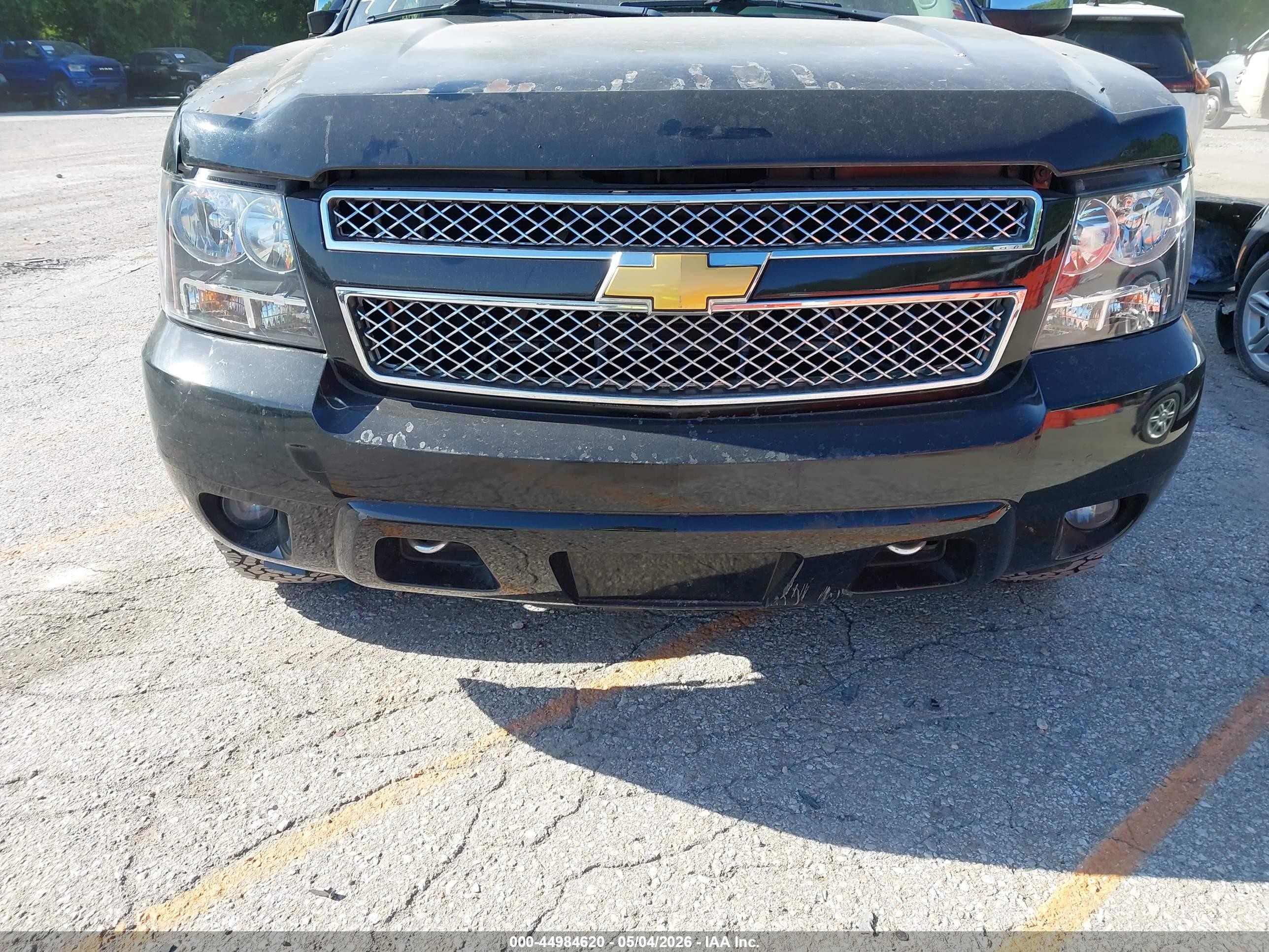 2009 Chevrolet Suburban 1500 Ltz Black vin: 1GNFK36319R209092