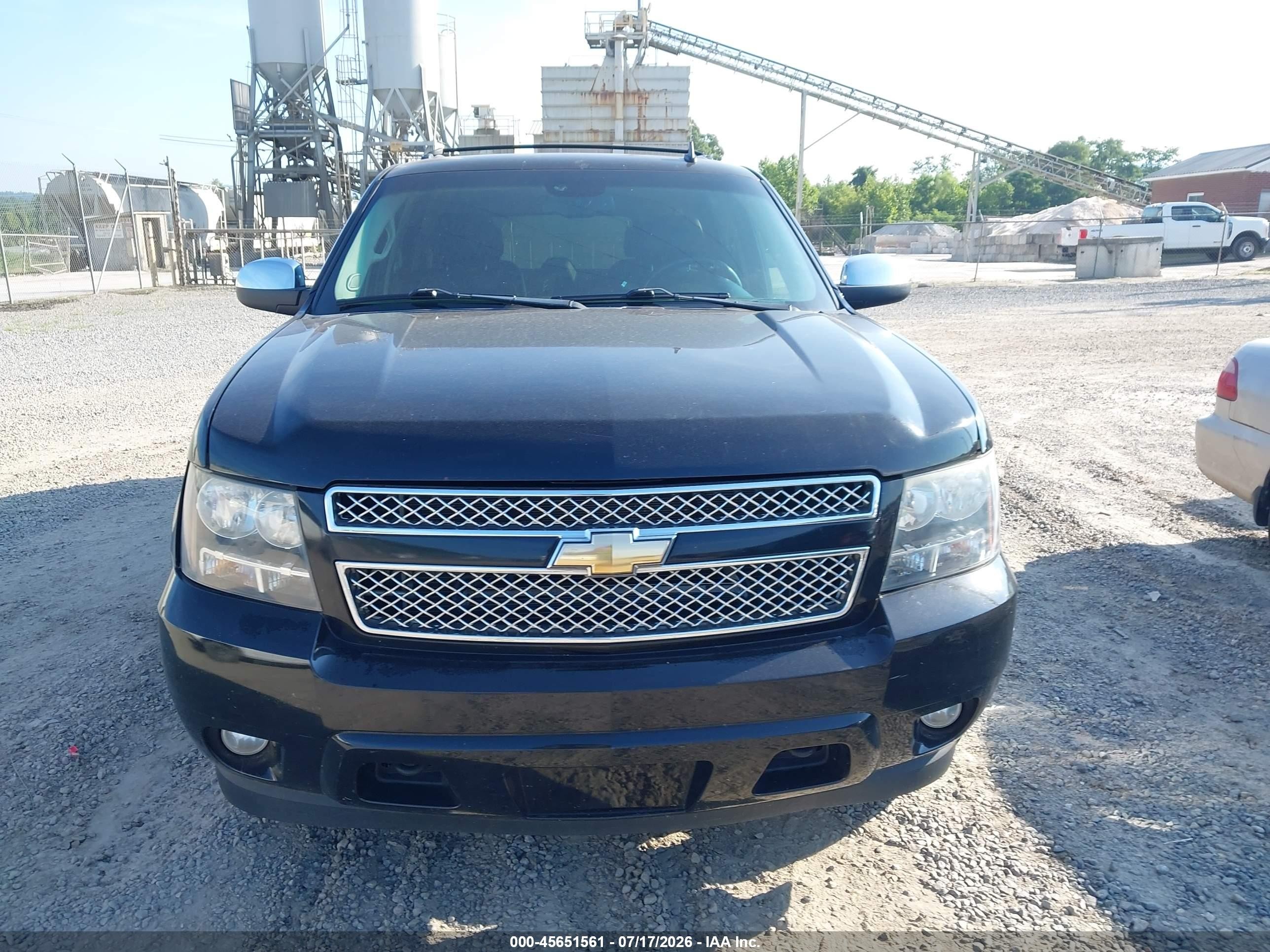 2009 Chevrolet Suburban 1500 Ltz Black vin: 1GNFK36349R208941