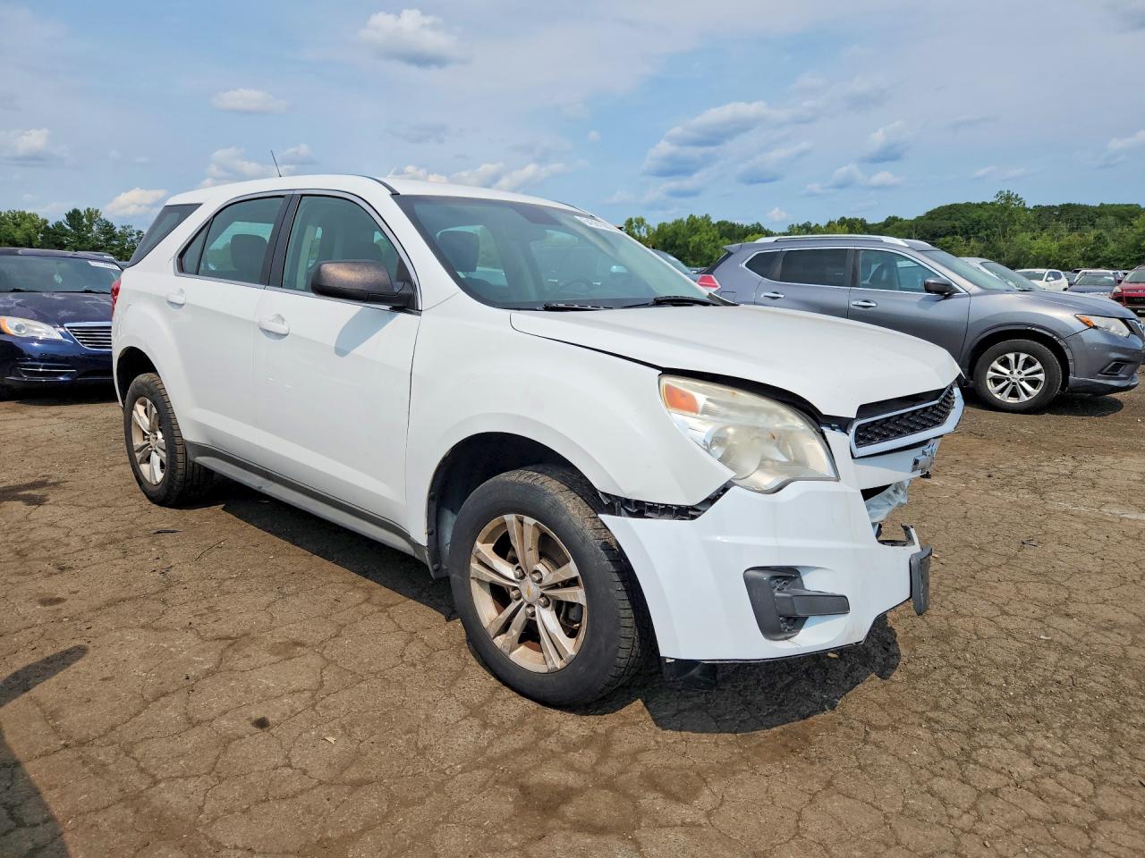 2013 Chevrolet Equinox Ls White vin: 1GNFLCEK0DZ108270